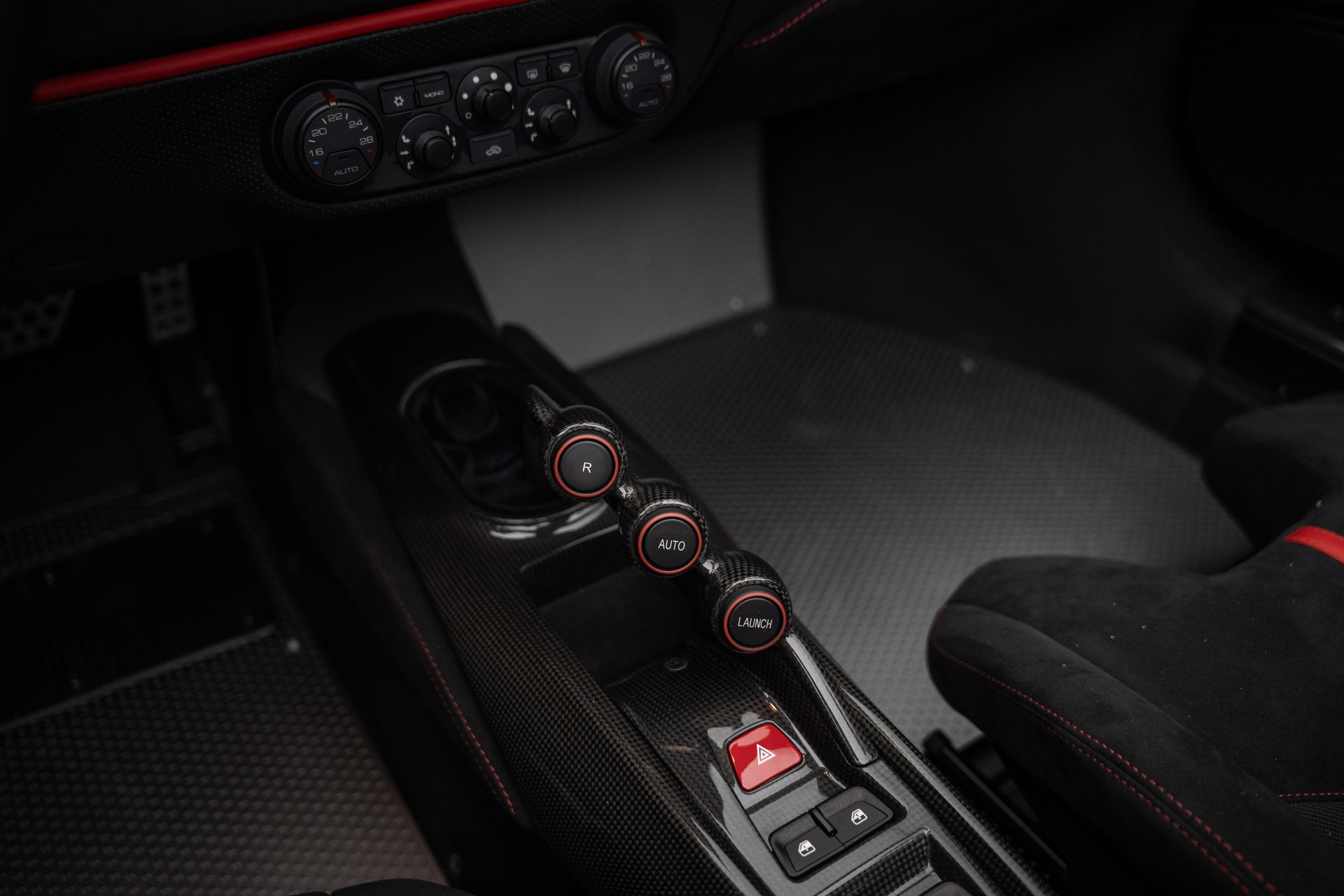 FERRARI 488 Pista Spider 3.9 V8-image-10