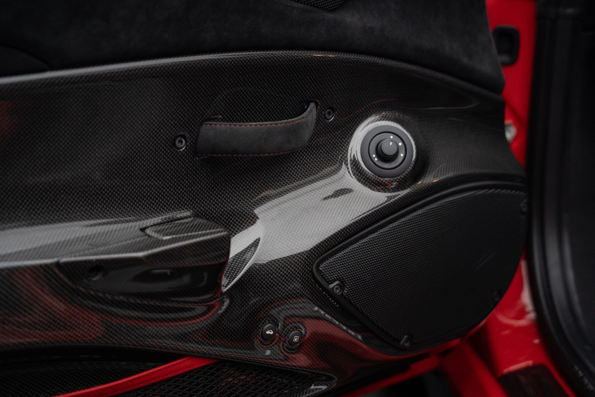 FERRARI 488 Pista Spider 3.9 V8-image-8