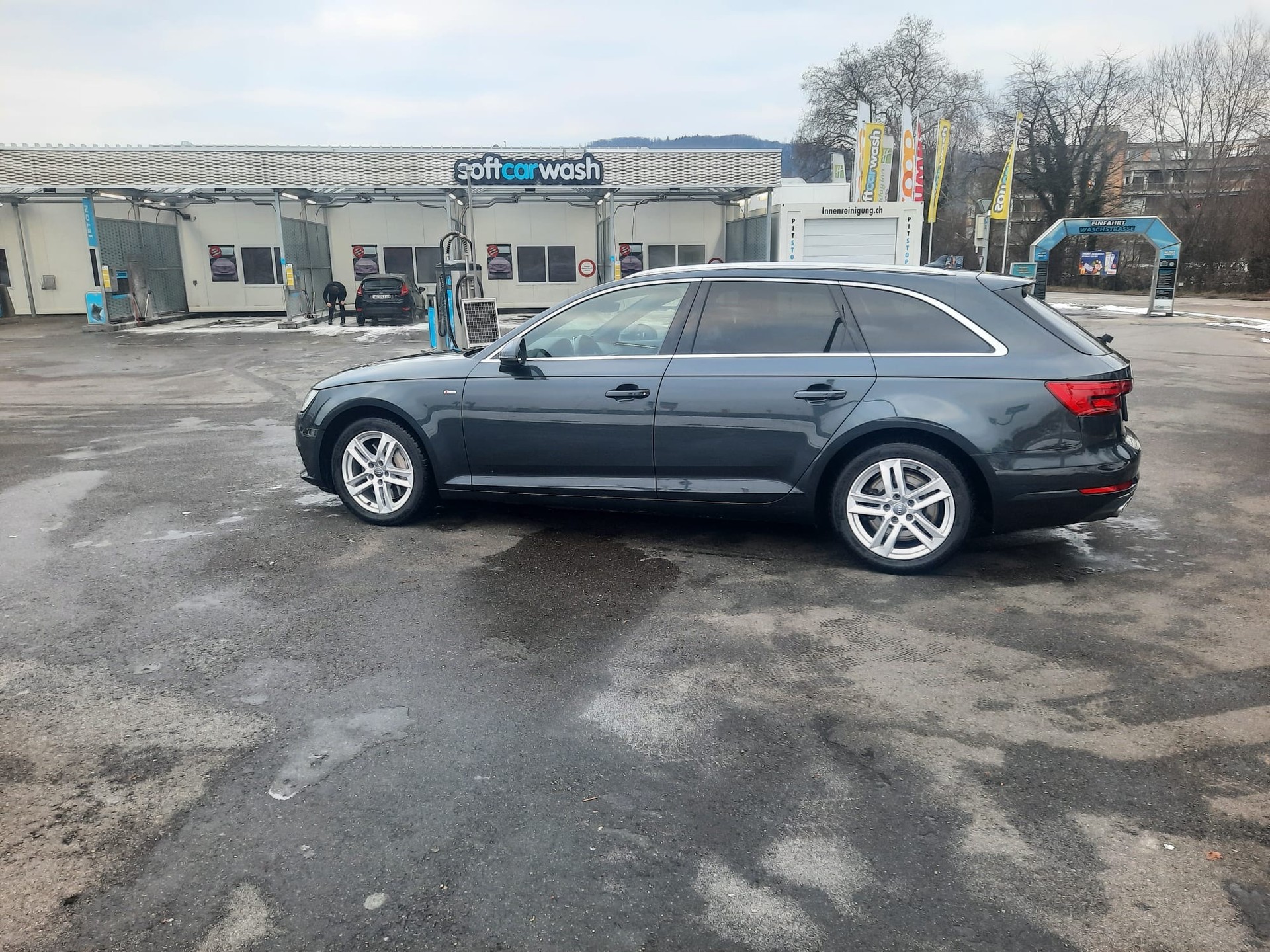 AUDI A4 Avant 3.0 TDI Sport quattro tiptronic-image-4