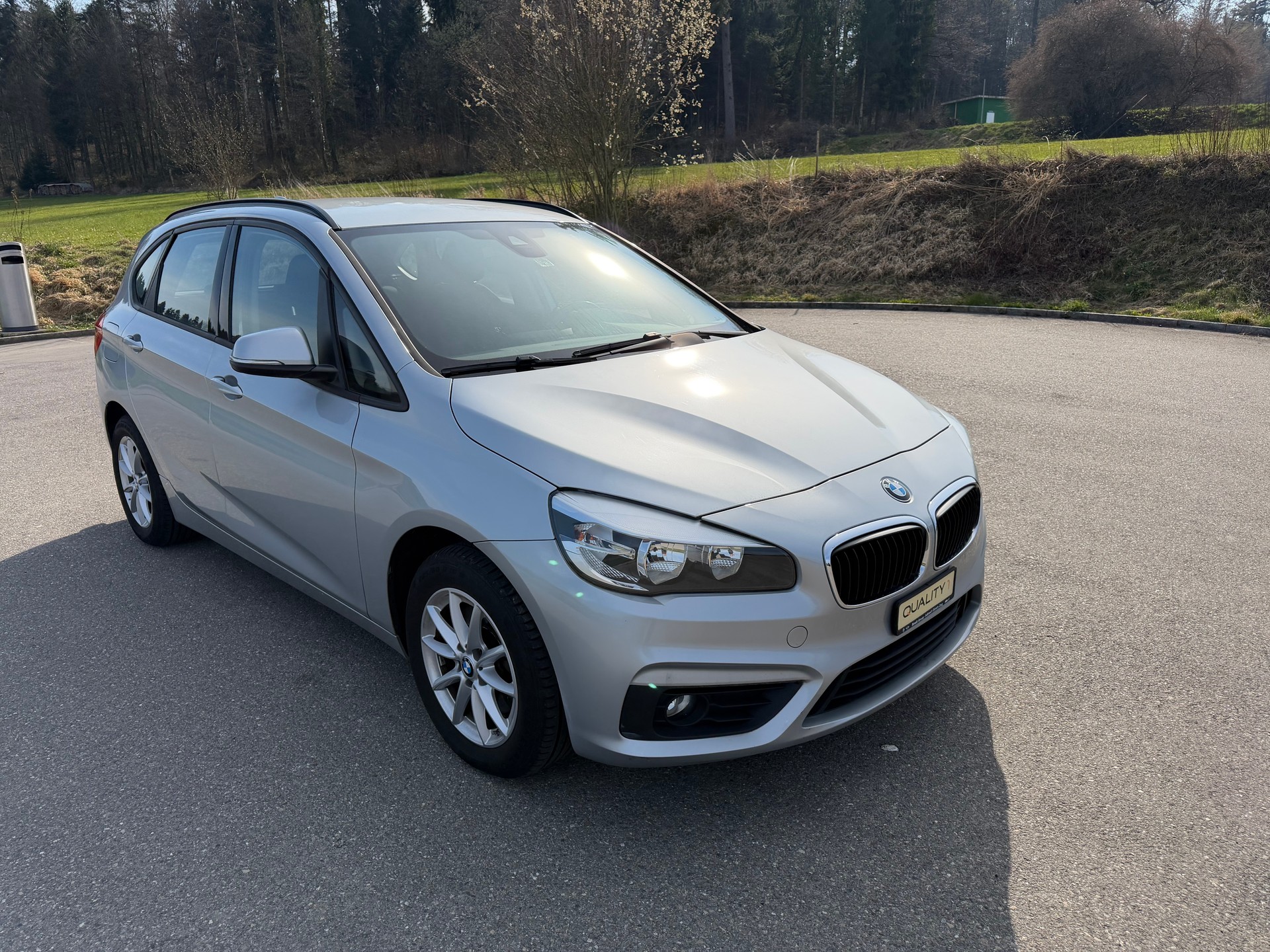 BMW 220d xDrive Active Tourer Steptronic-image-1