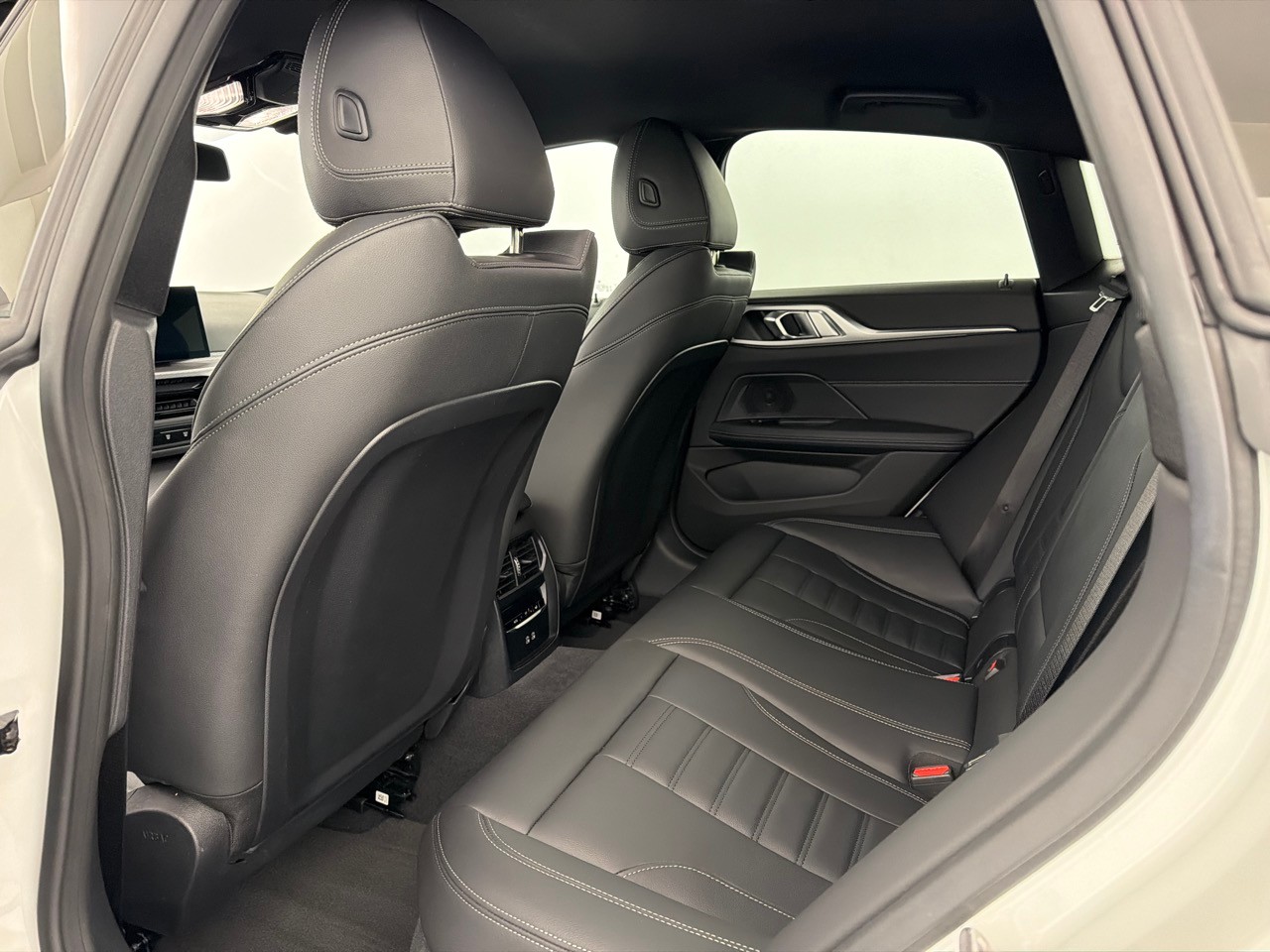 BMW 420i G. Coupé M Sport-image-5