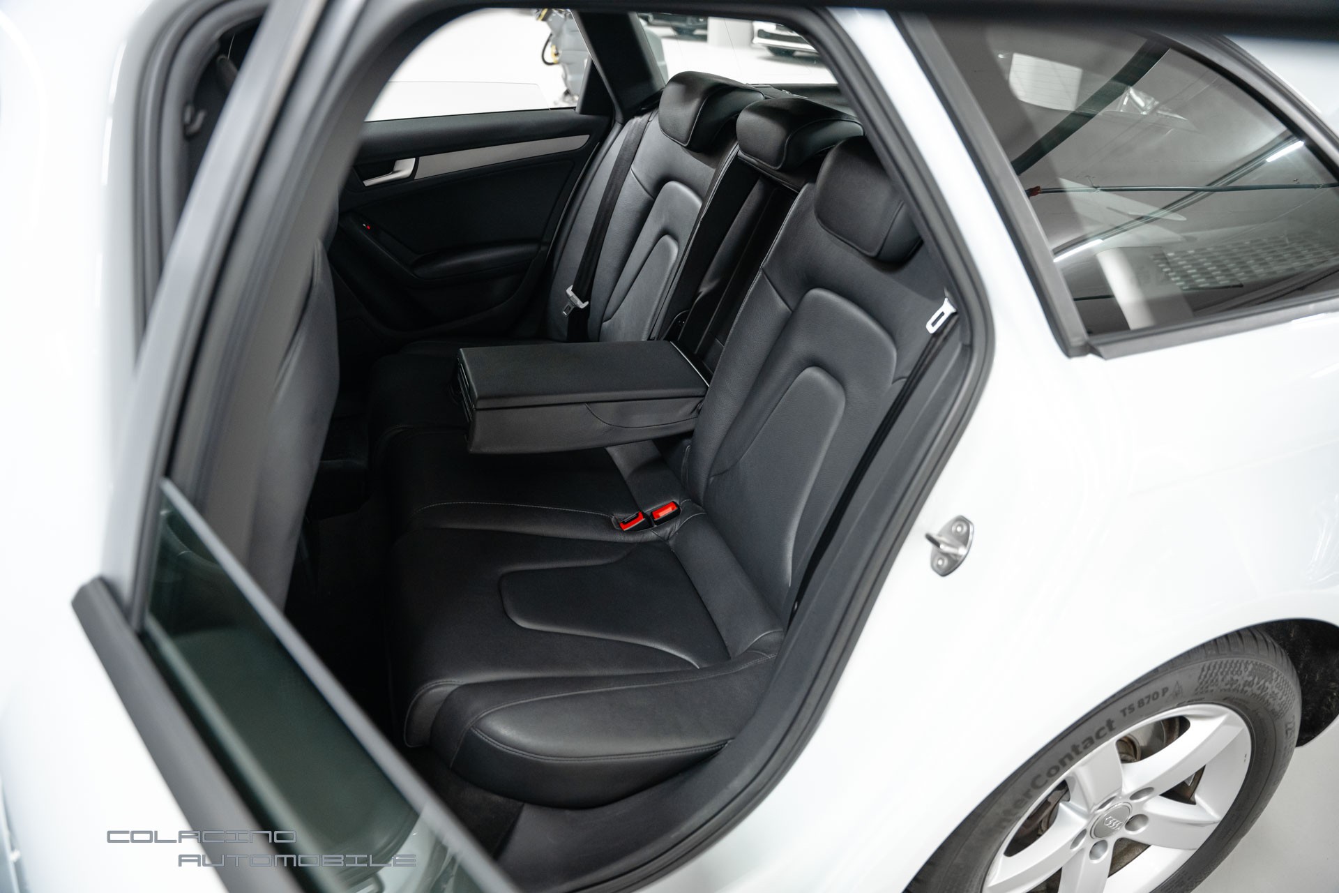 AUDI A4 Avant 1.8 TFSI multitronic-image-14