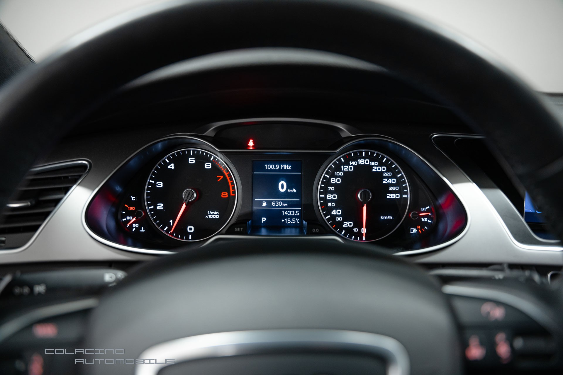 AUDI A4 Avant 1.8 TFSI multitronic-image-17