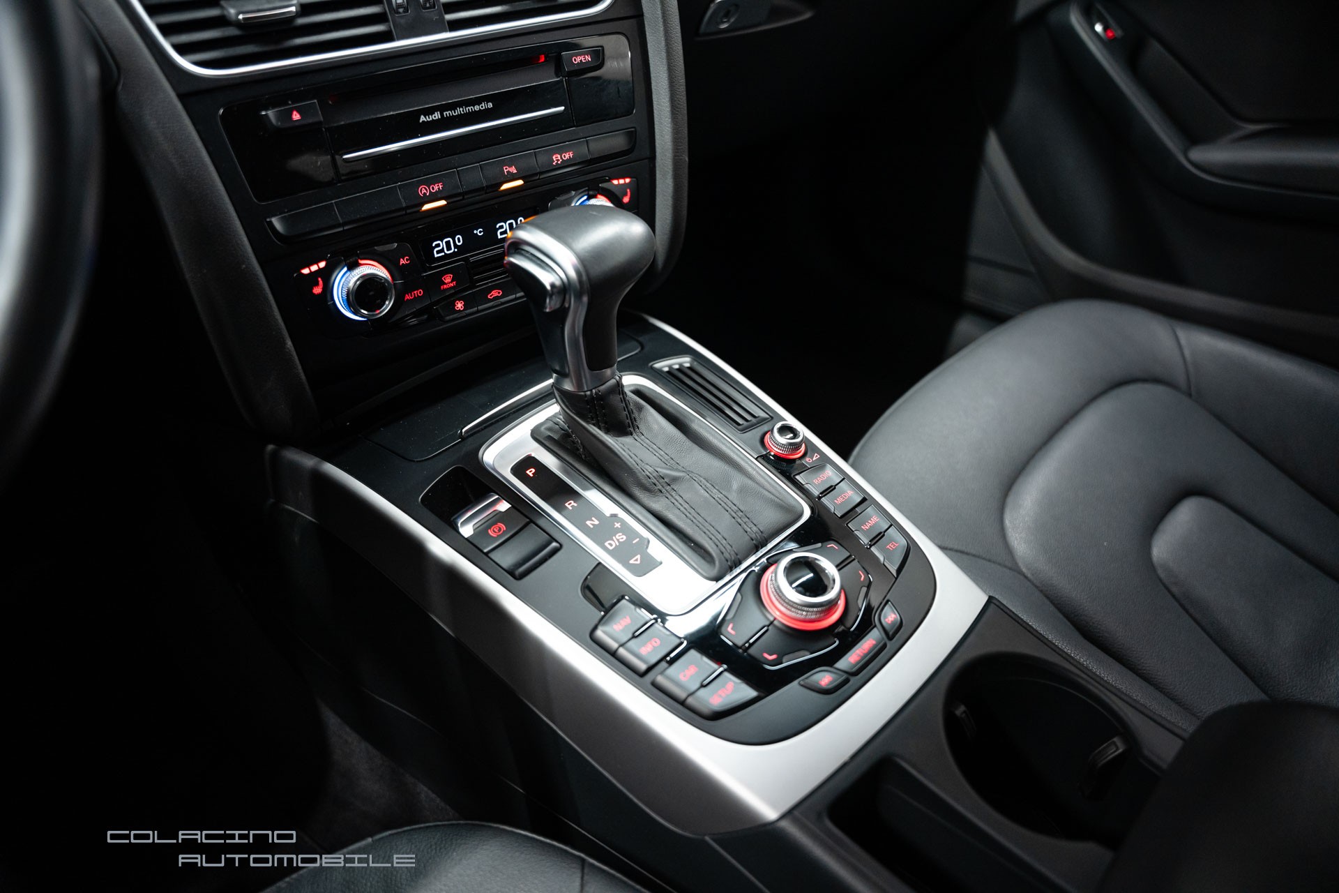 AUDI A4 Avant 1.8 TFSI multitronic-image-22