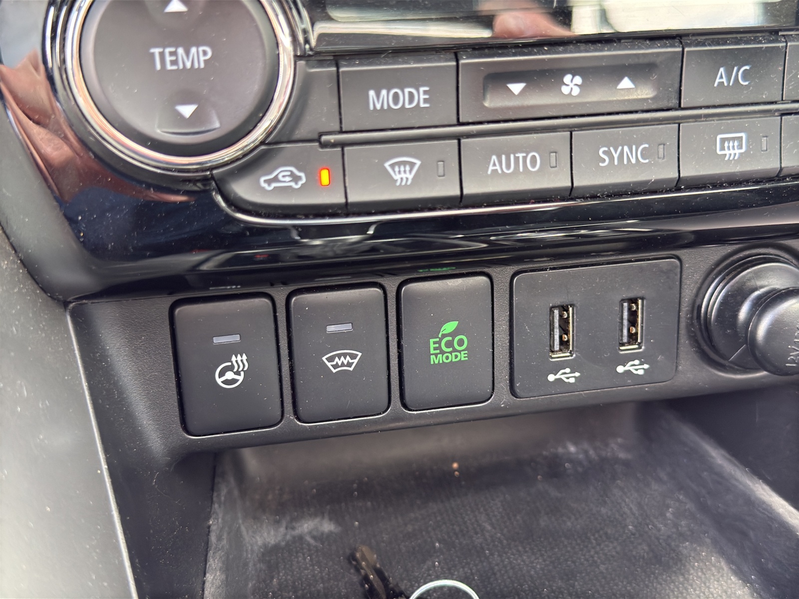 MITSUBISHI Eclipse Cross 1.5 T-Mivec Style 4WD CVT-image-23
