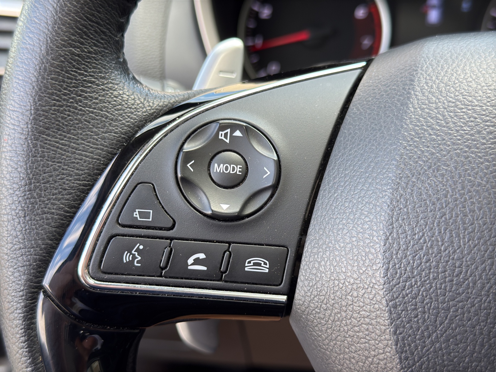 MITSUBISHI Eclipse Cross 1.5 T-Mivec Style 4WD CVT-image-25
