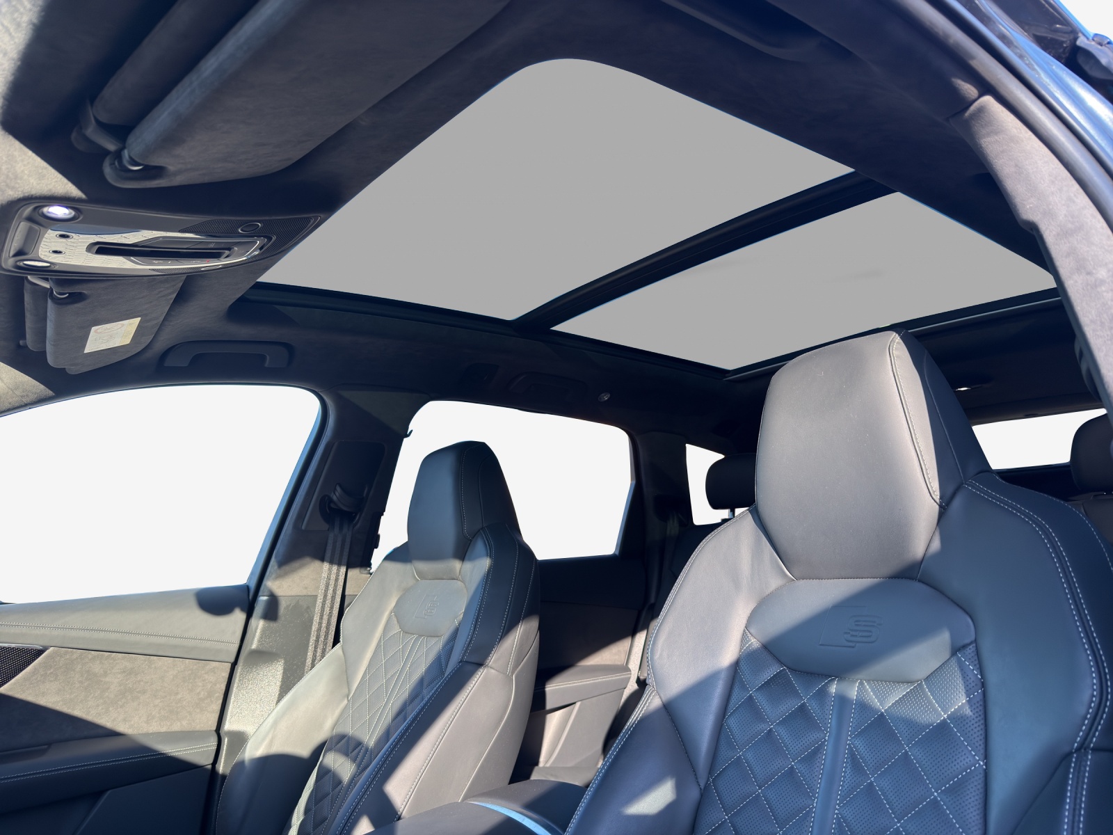 AUDI SQ7 TFSI quattro tiptronic-image-14