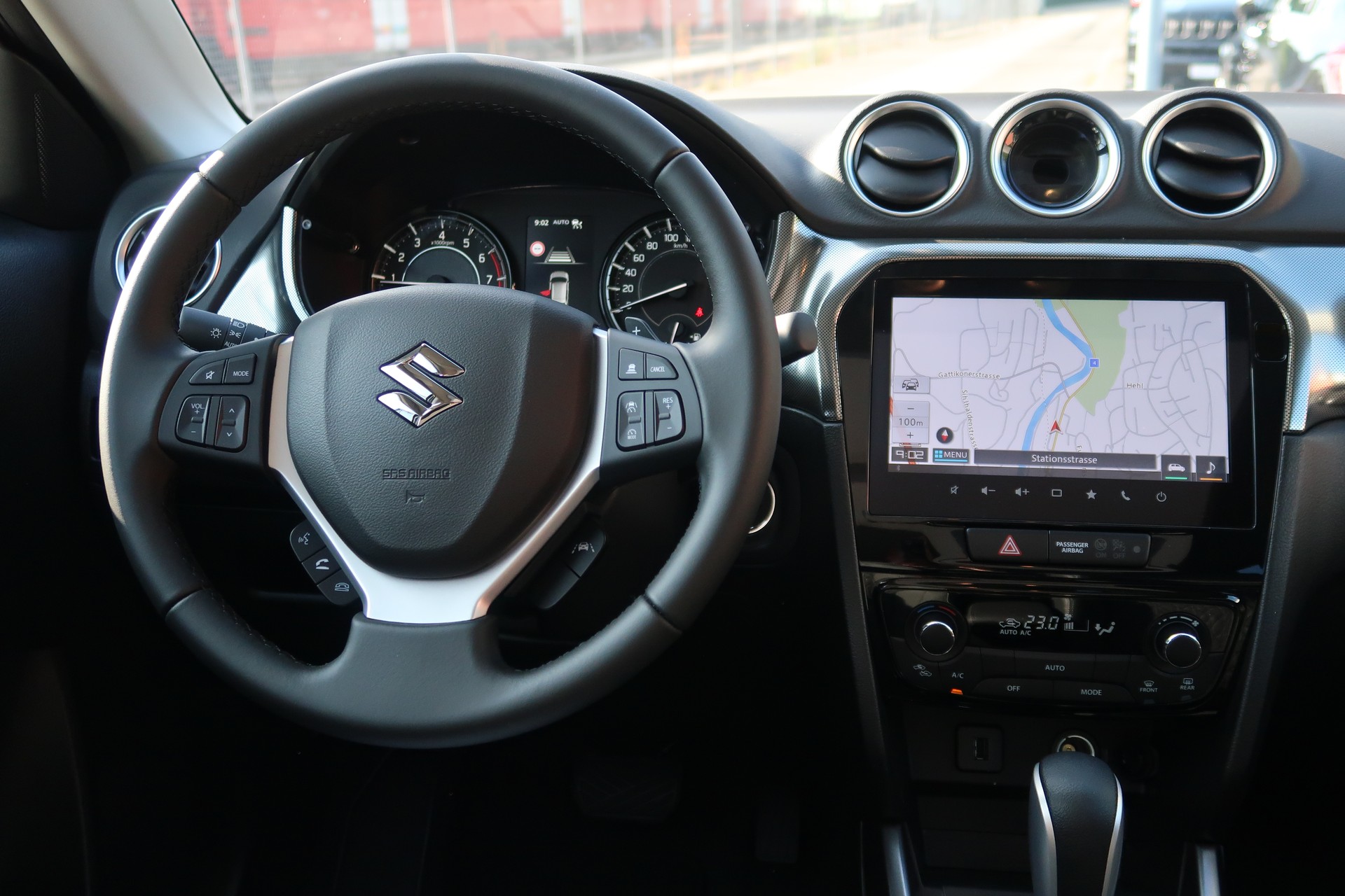 SUZUKI Vitara 1.4 Boosterjet Compact Top 4x4 Hybrid Automatic Panoramadach-image-14