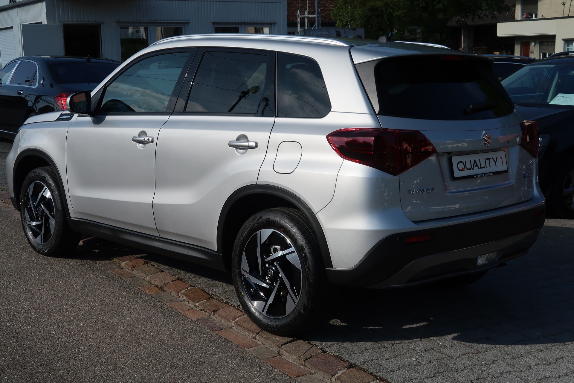 SUZUKI Vitara 1.4 Boosterjet Compact Top 4x4 Hybrid Automatic Panoramadach-image-5
