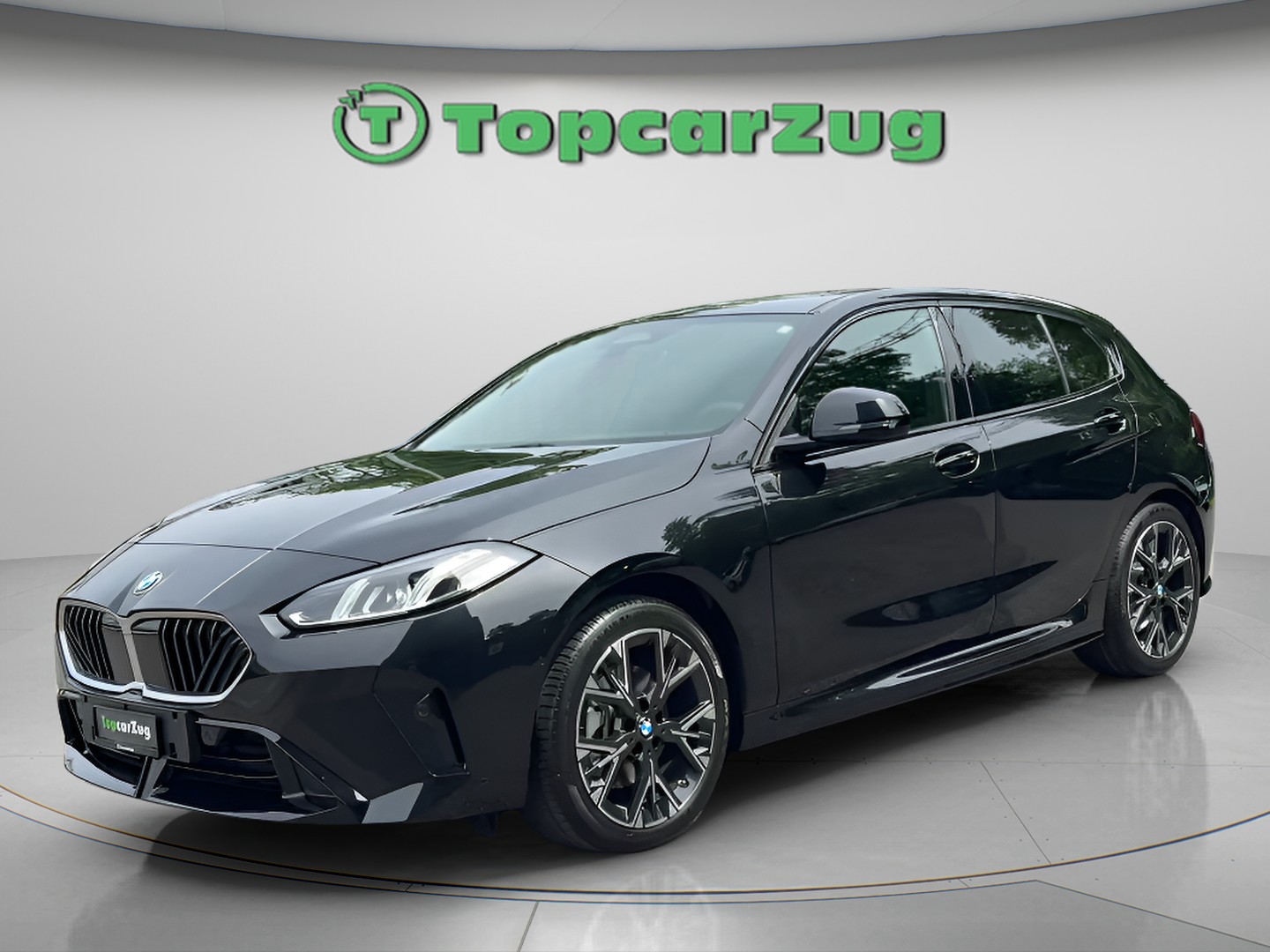 BMW 120 M Sport Steptronic-showroom-element-1