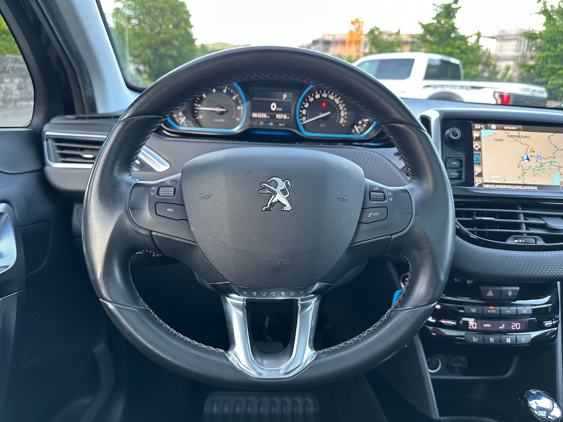 PEUGEOT 2008 1.6 VTI Allure Automatic-image-14