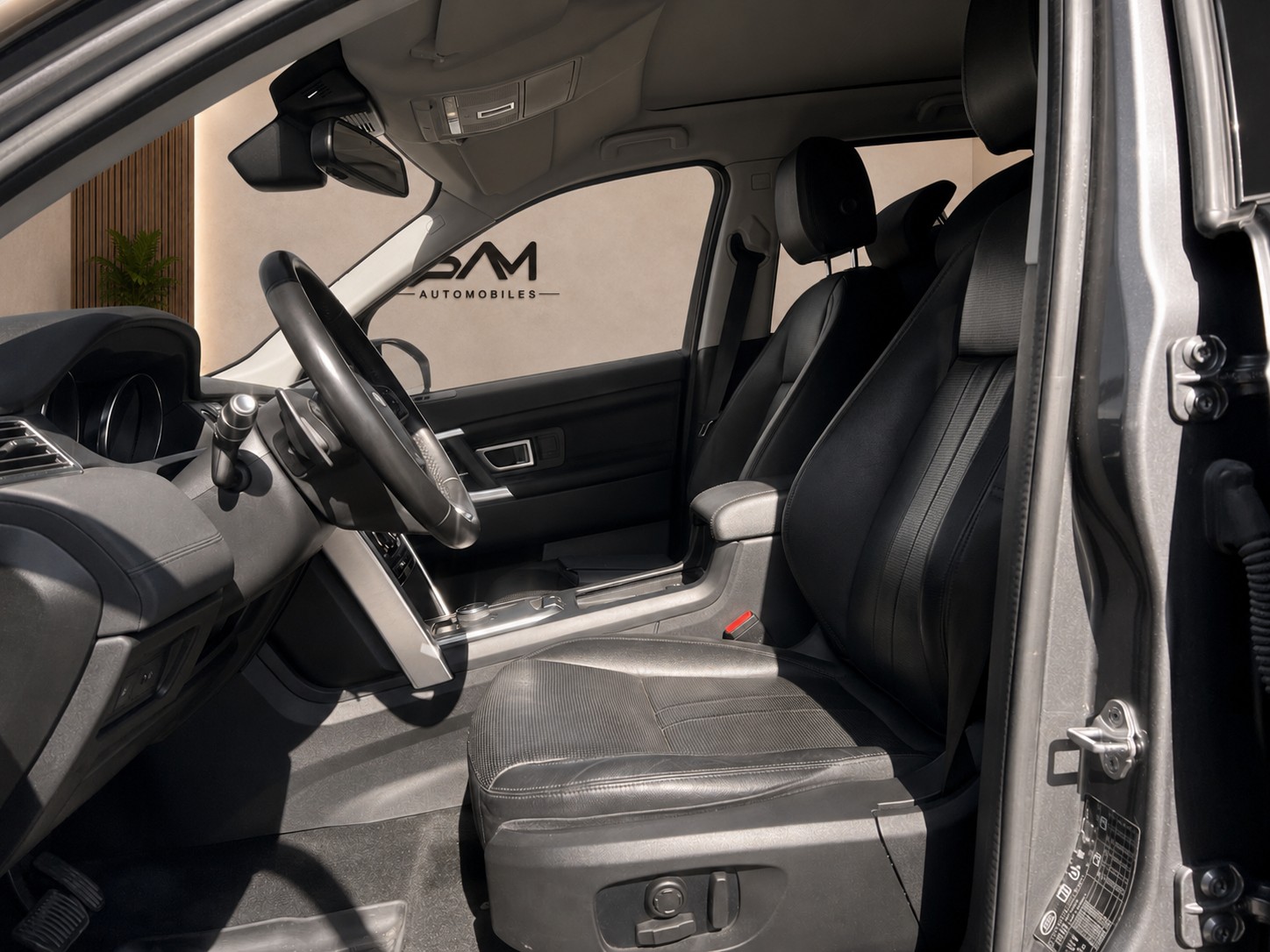 LAND ROVER Discovery Sport 2.0 Si4 HSE Luxury AT9-image-8