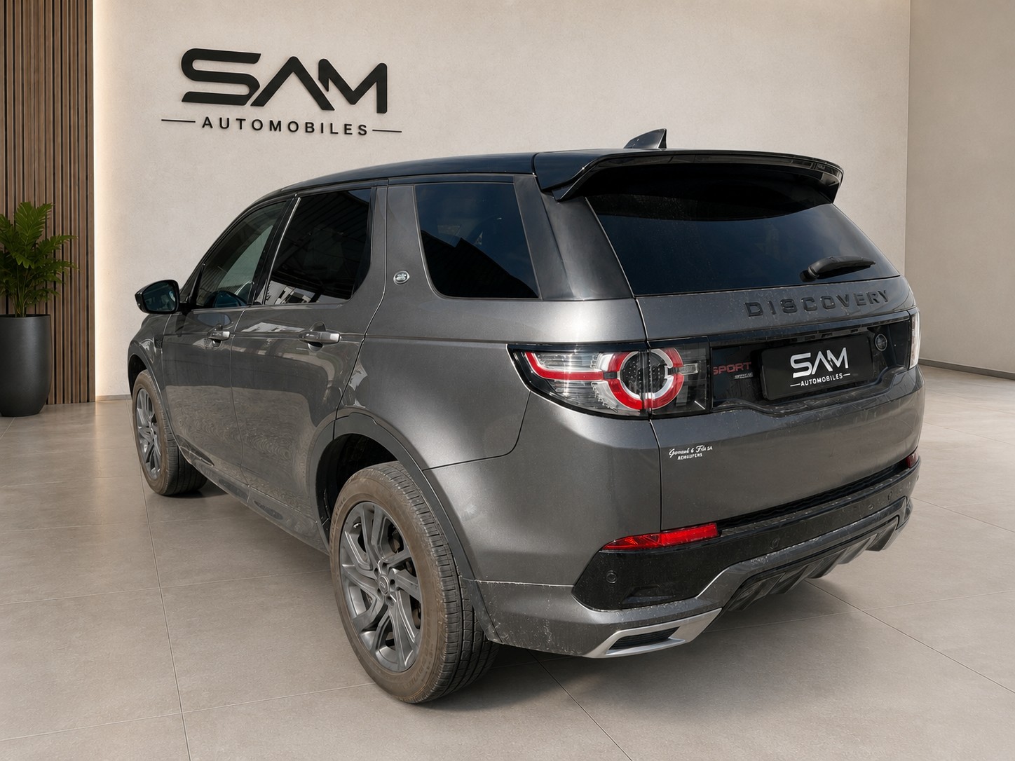 LAND ROVER Discovery Sport 2.0 Si4 HSE Luxury AT9-image-6