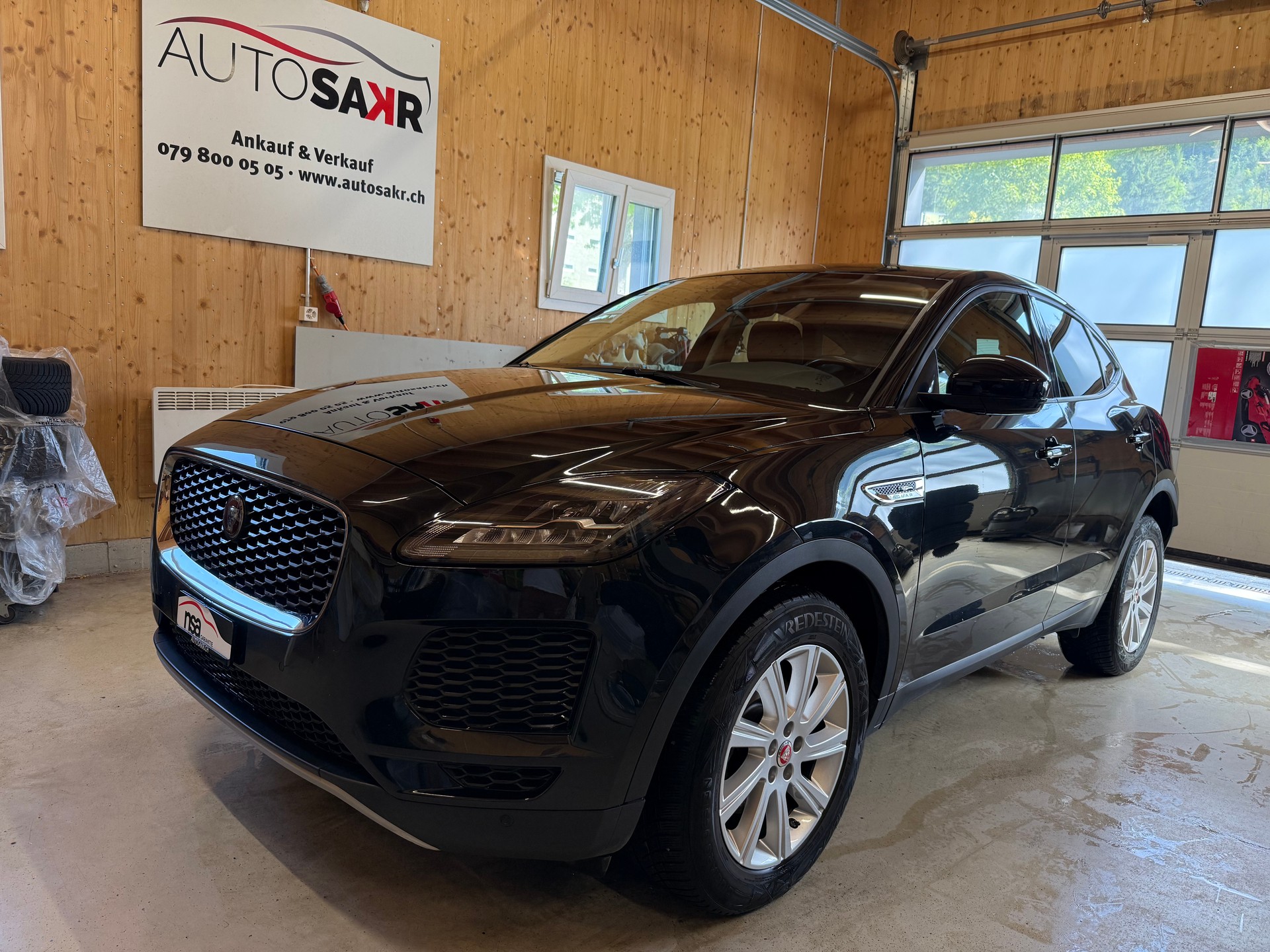 JAGUAR E-Pace 2.0d D180 S AWD Automatik