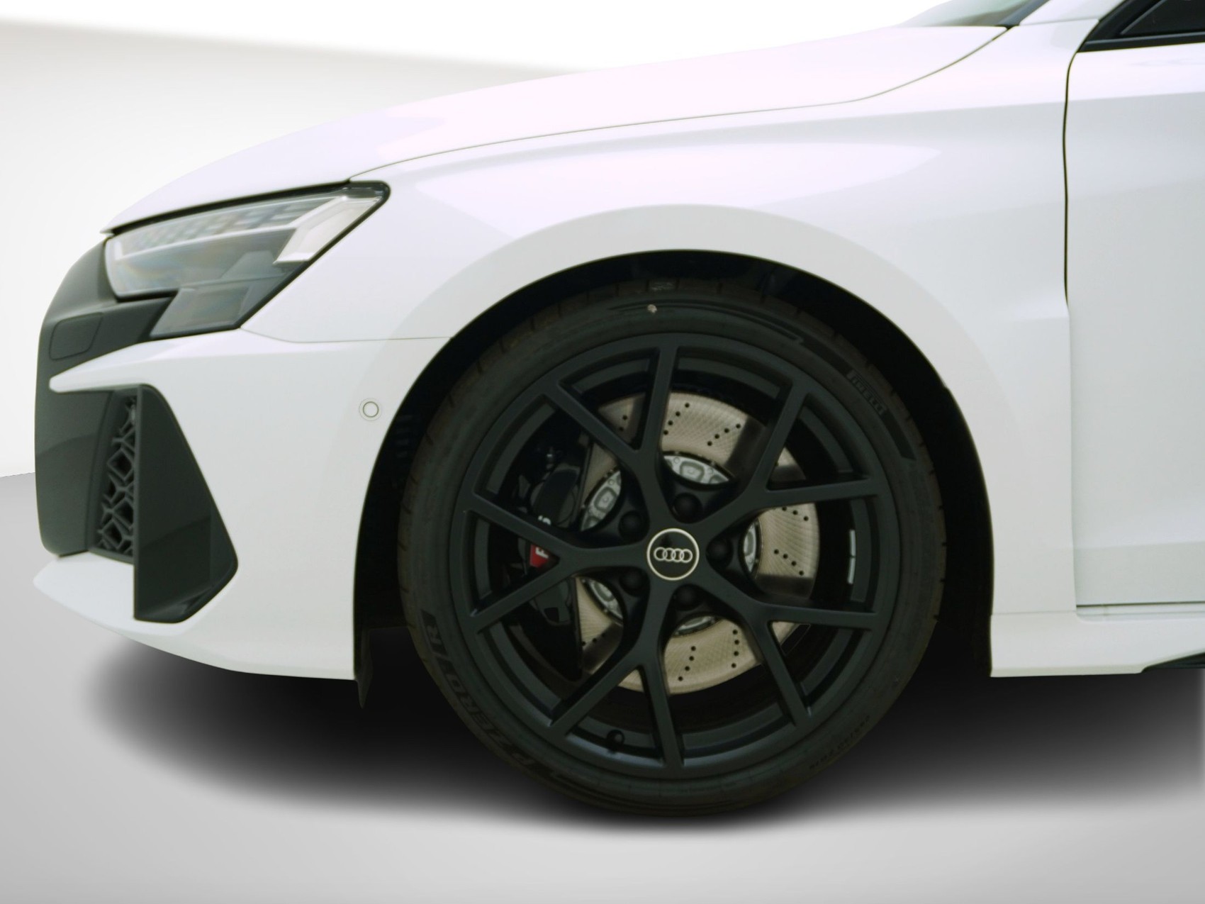 AUDI RS3 Limousine 2.5 TFSI quattro S-Tronic-image-9