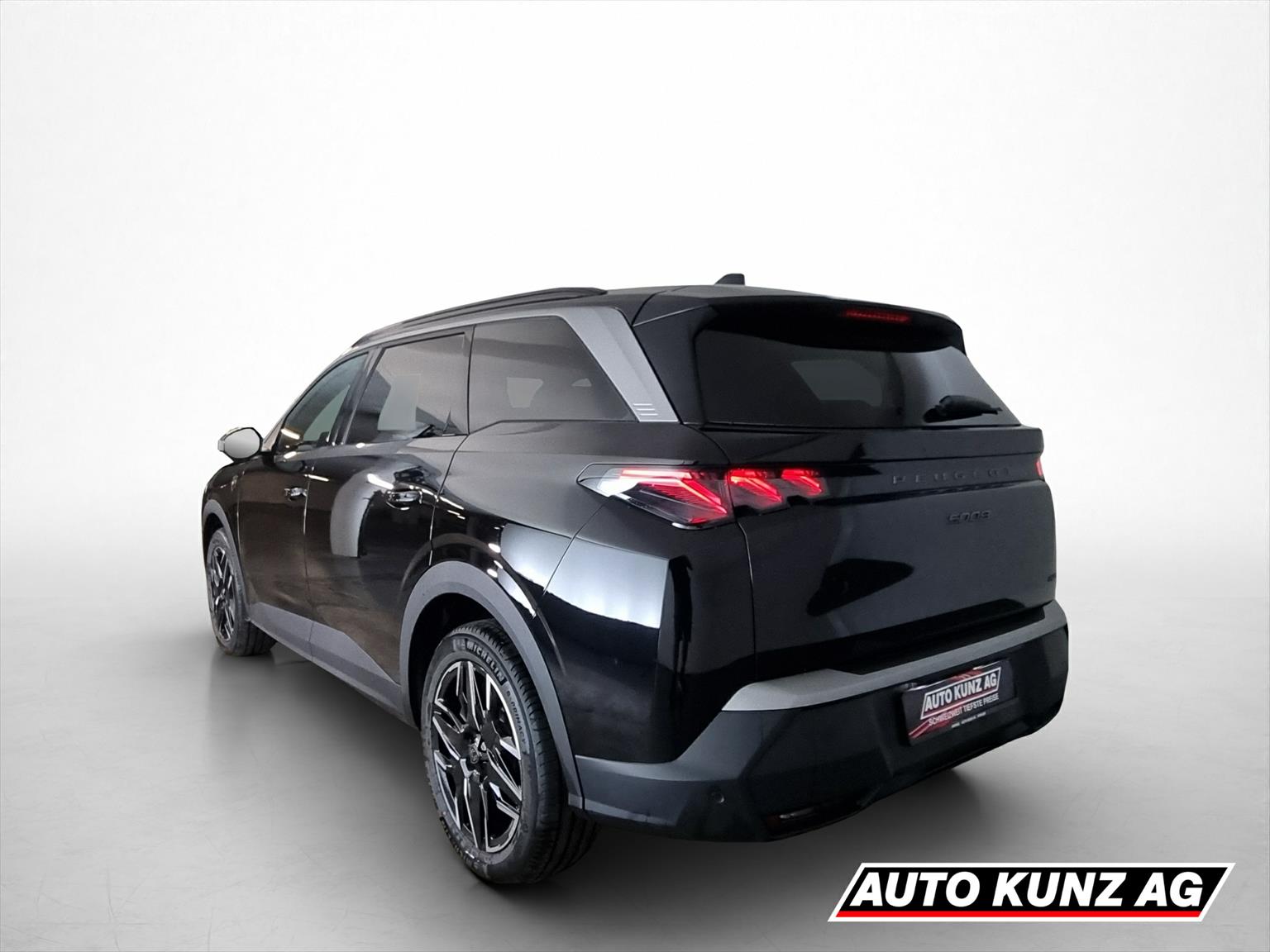 PEUGEOT 5008 145 Hybrid GT 7-Plätzer-showroom-element-3