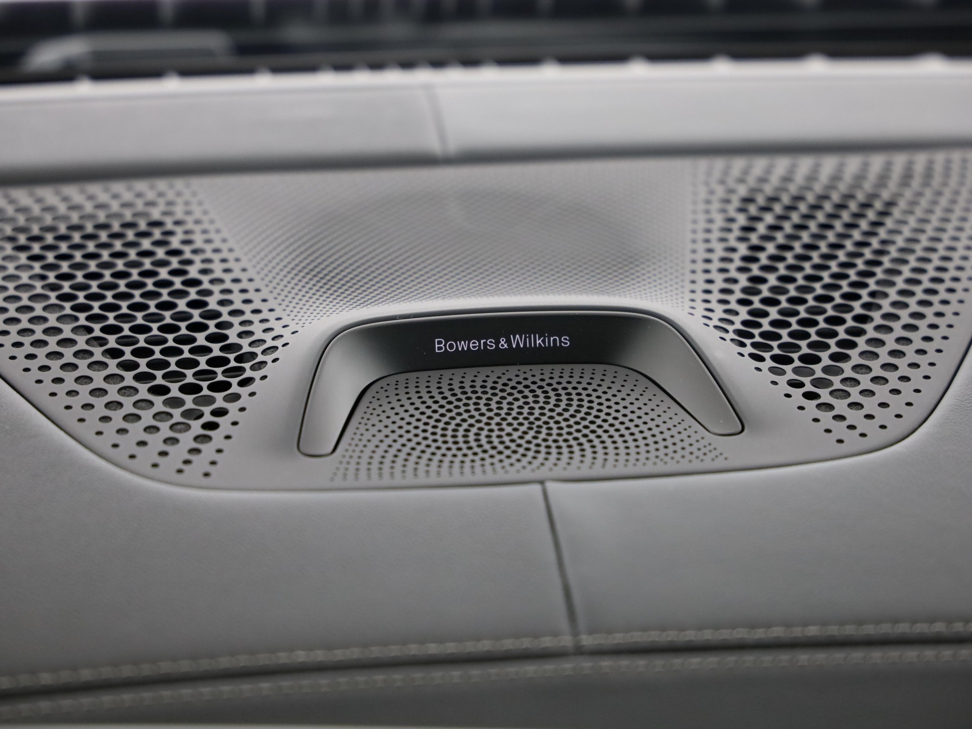 BMW X5 40d xDrive SAG-image-18
