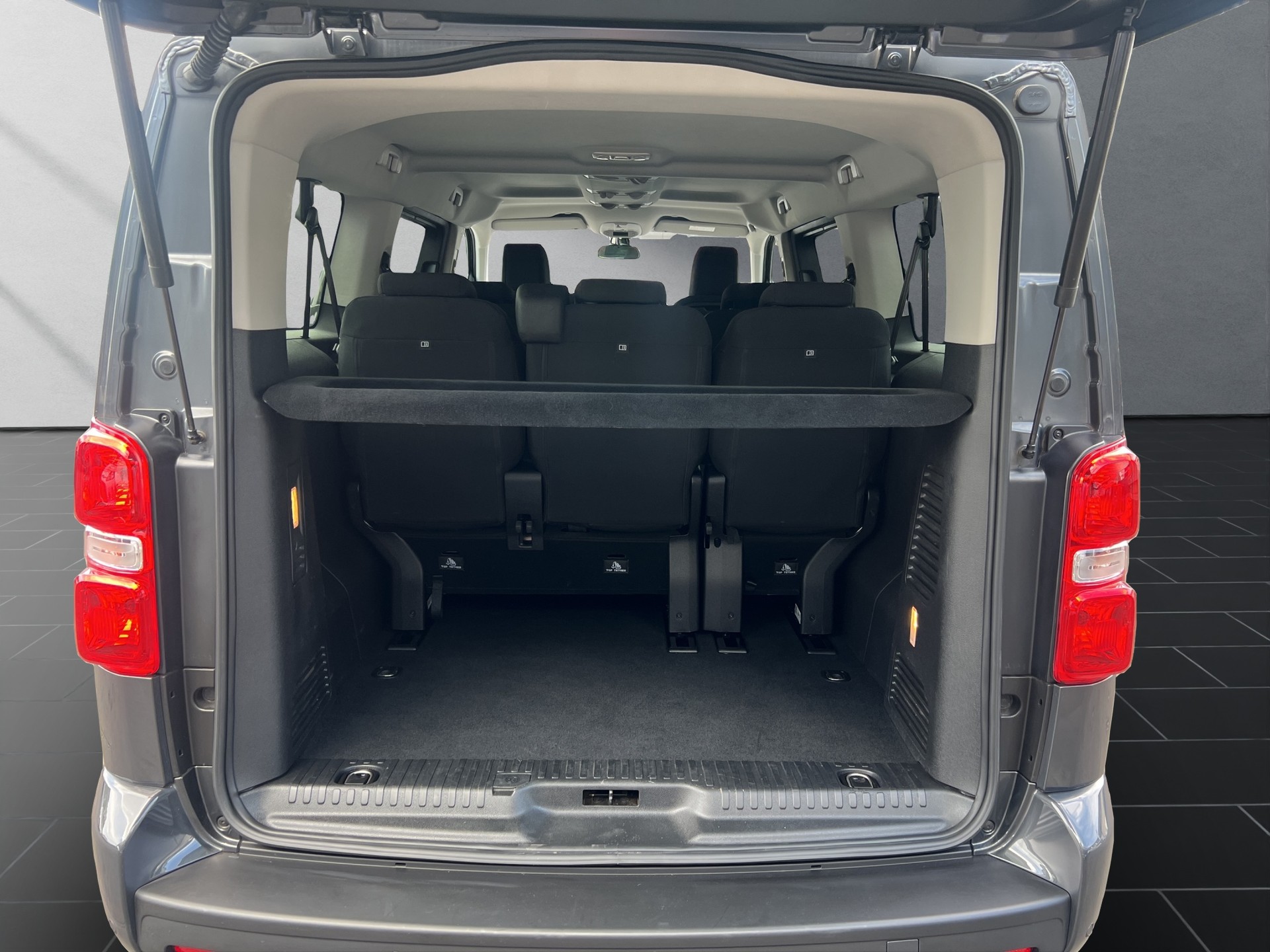 TOYOTA PROACE Verso L2 2.0 D Trend-image-10