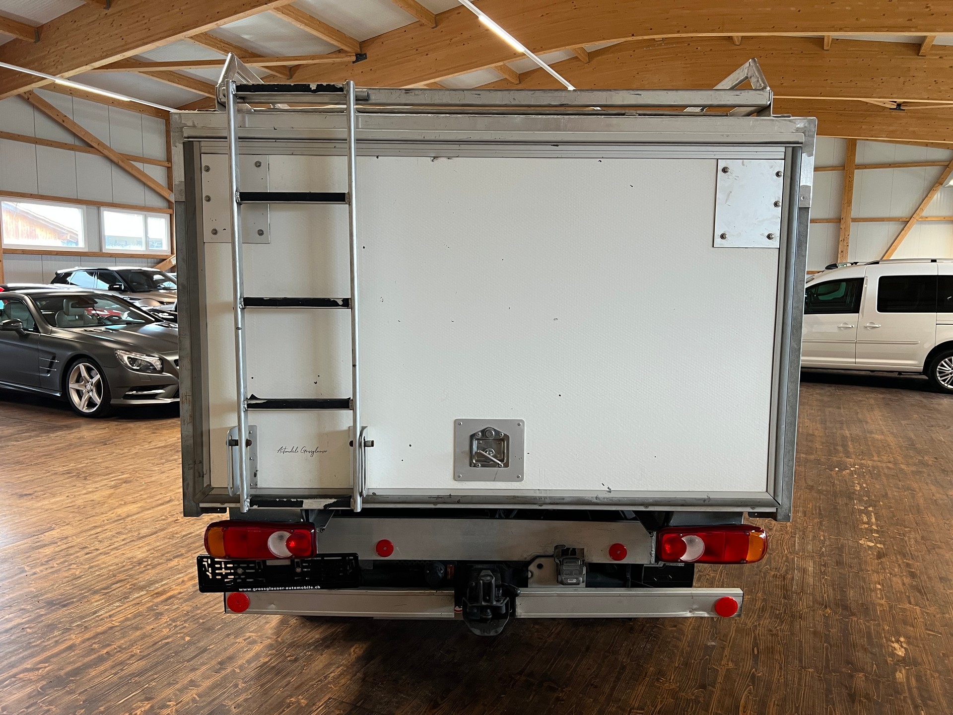 NISSAN Navara Double Cab SE 2.5 dCi 4WD LB Automat-image-5