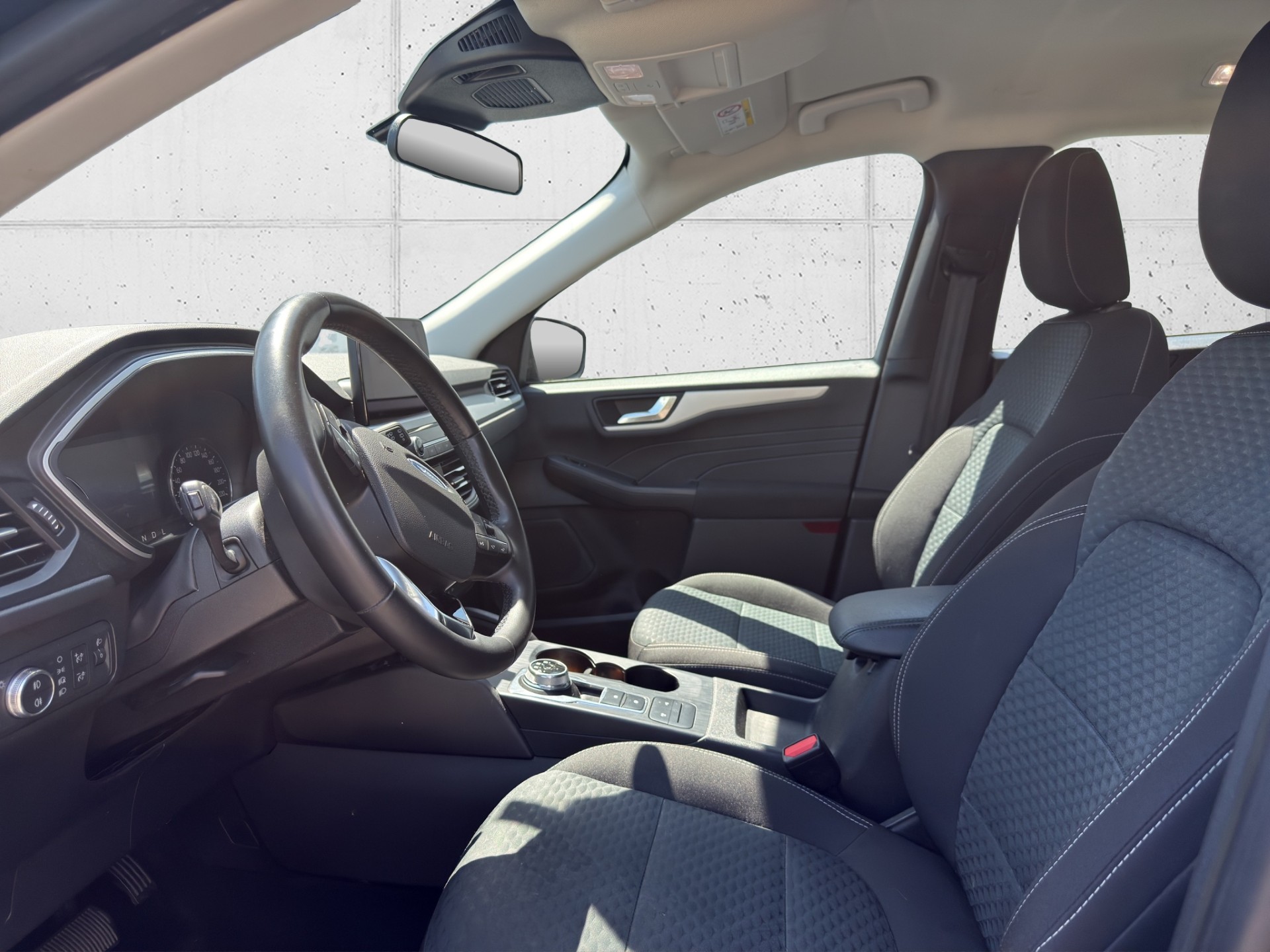 FORD Kuga 2.5 Hybrid Cool & Connect 4x4-image-8