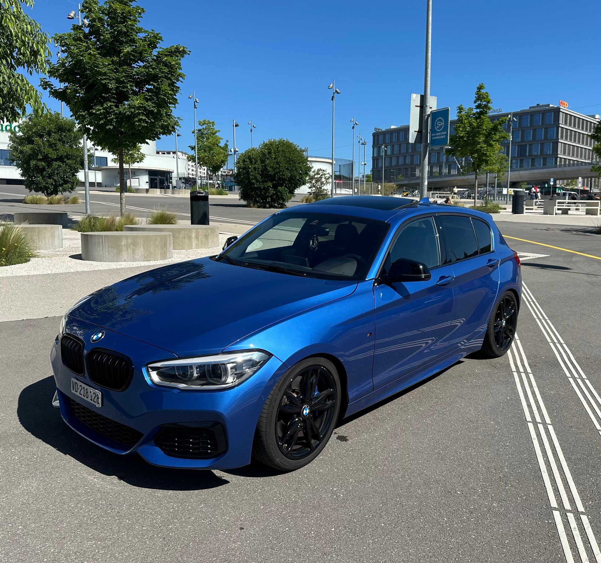 BMW M140i xDrive Streptonic-image-2