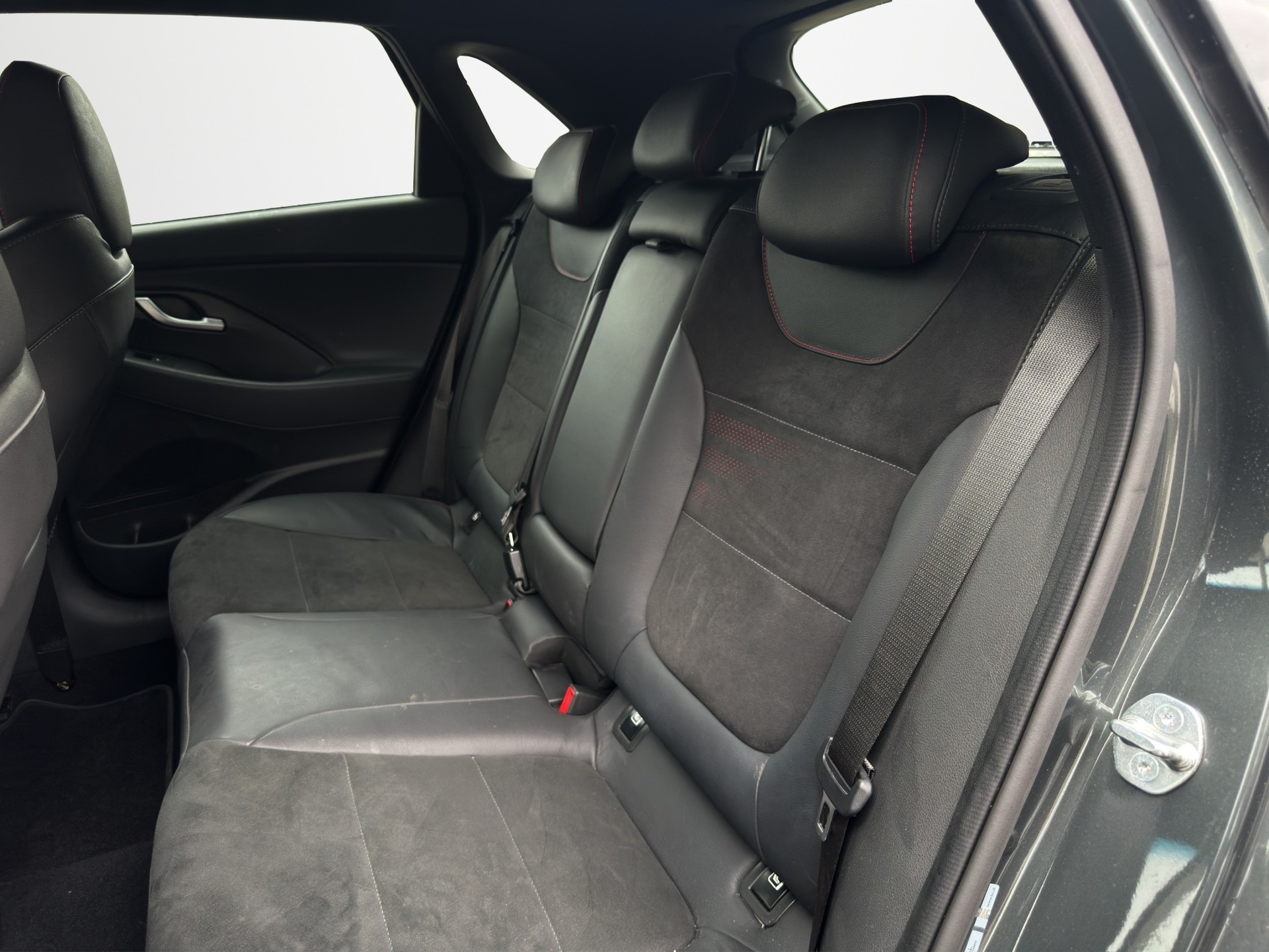 HYUNDAI i30 1.5 T-GDi N Line 48V MH DCT-image-12