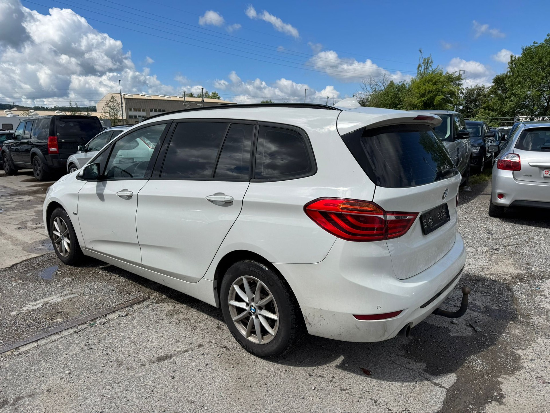 BMW 218d Gran Tourer Steptronic-image-5