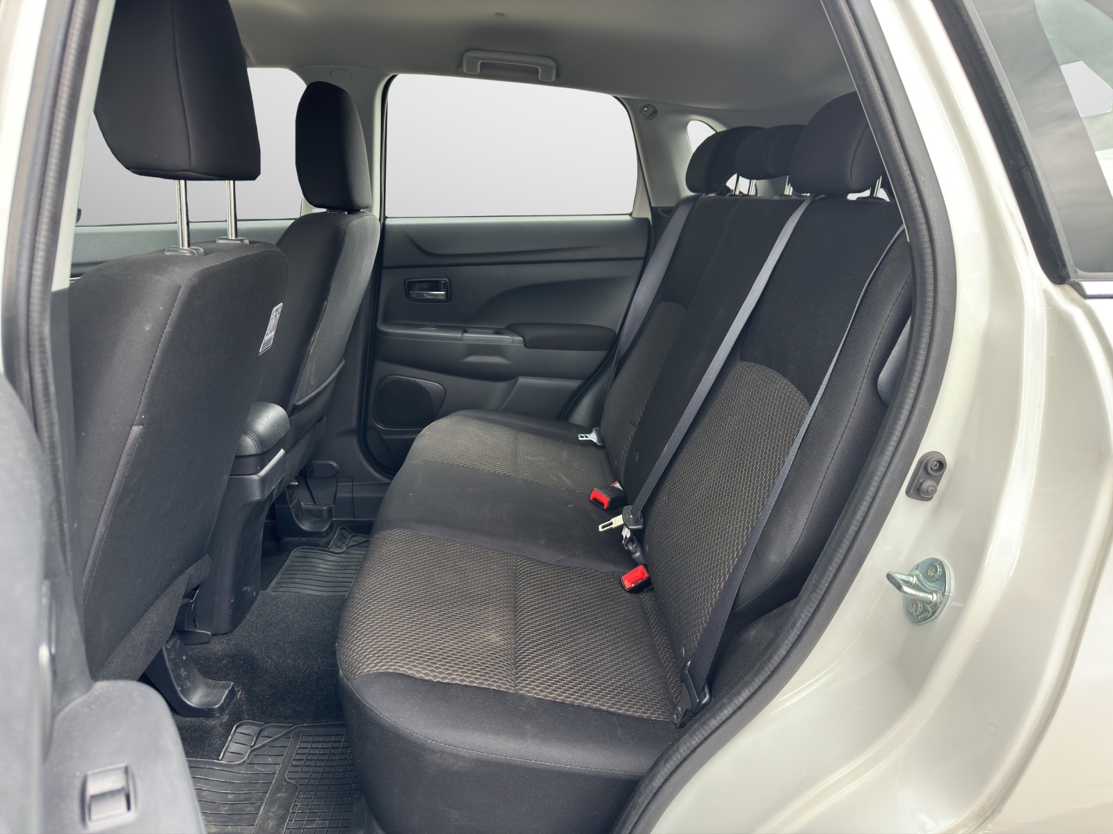 MITSUBISHI ASX 2.0 MIVEC Value 4x4-image-7