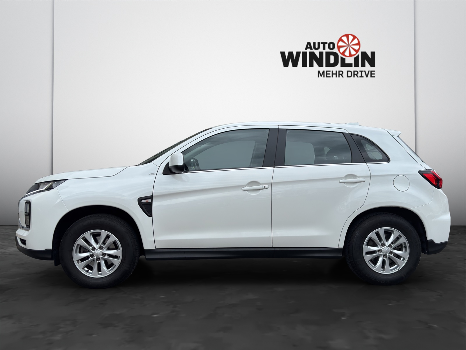 MITSUBISHI ASX 2.0 MIVEC Value 4x4-showroom-element-3