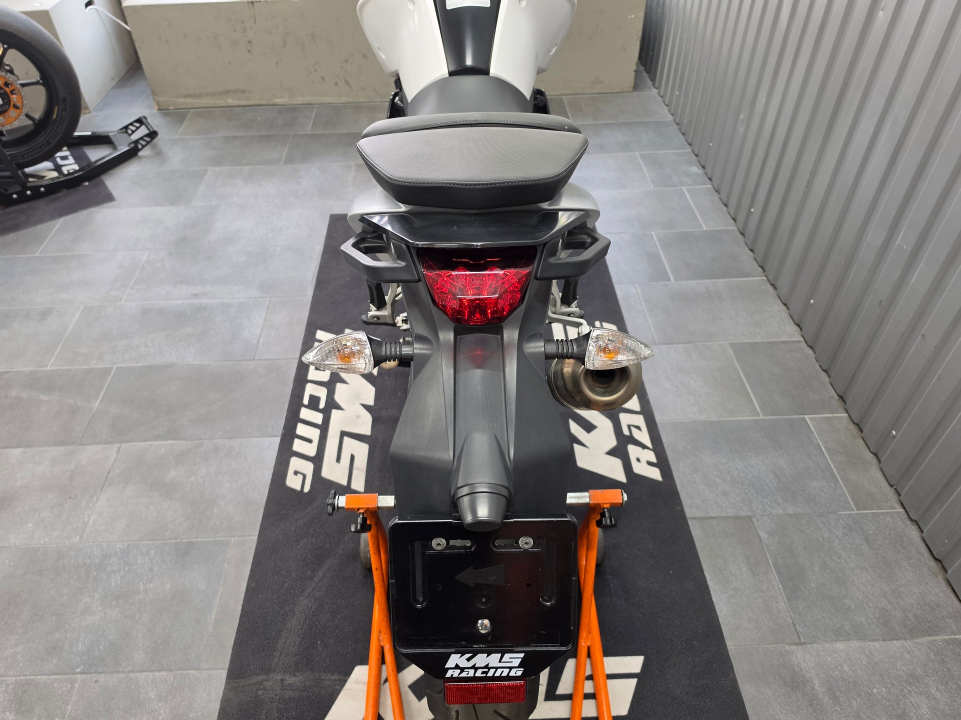 KTM 690 Duke ABS (35kW)-image-10