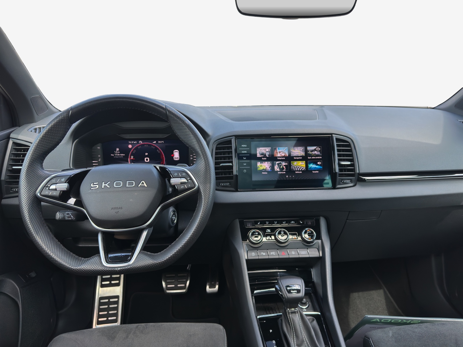 SKODA Karoq 2.0 TSI SportLine 4x4 DSG-image-9