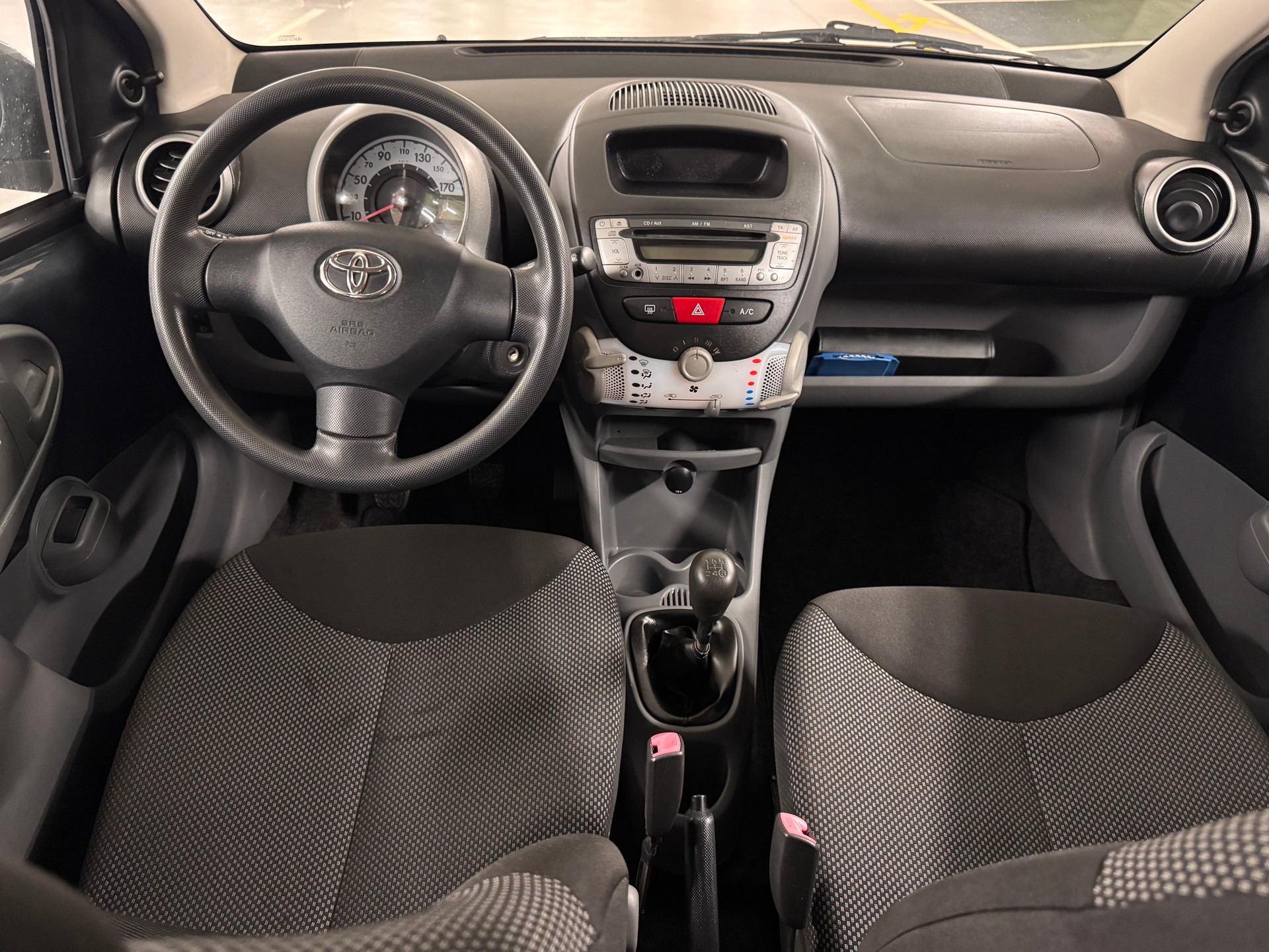 TOYOTA Aygo 1.0 Linea Luna-image-10