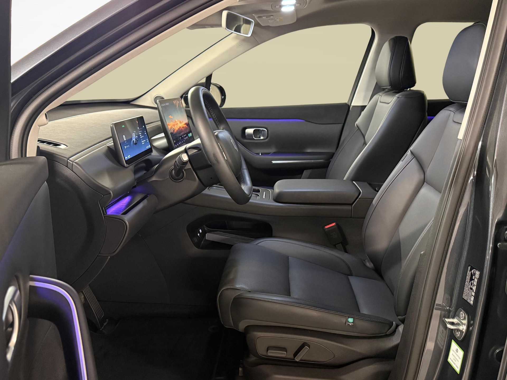 LEAPMOTOR C10 Design AWD-image-9