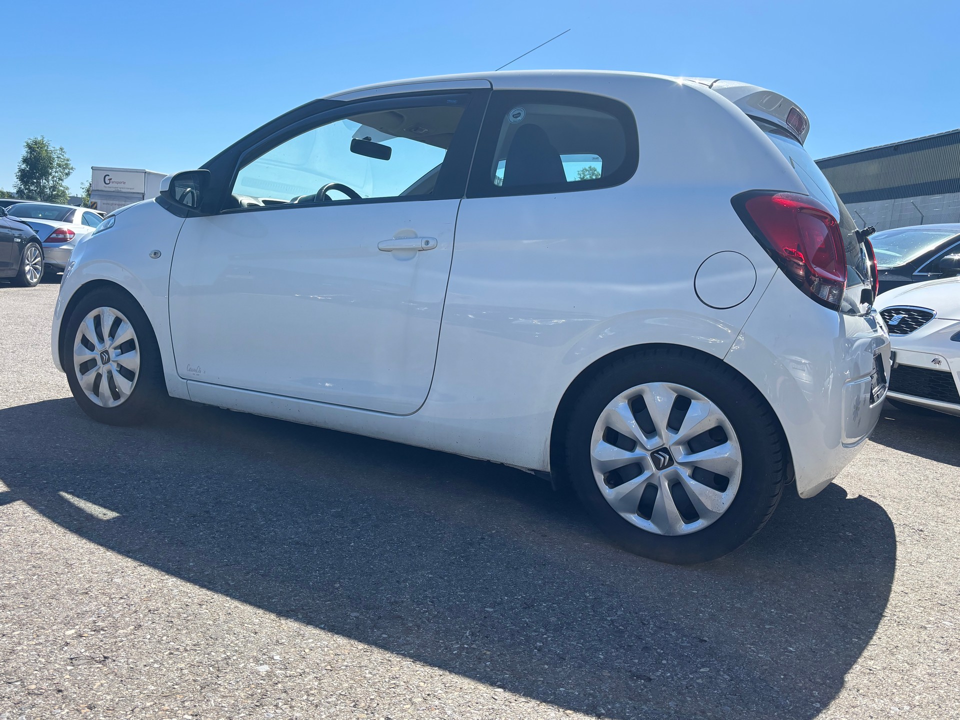 CITROEN C1 1.2 VTi Shine-image-5