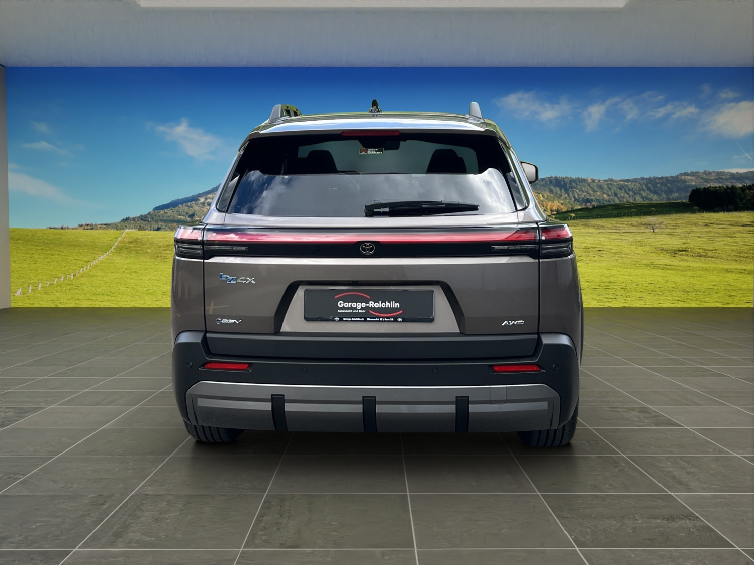 TOYOTA bZ4X Touring Premium AWD-showroom-element-3