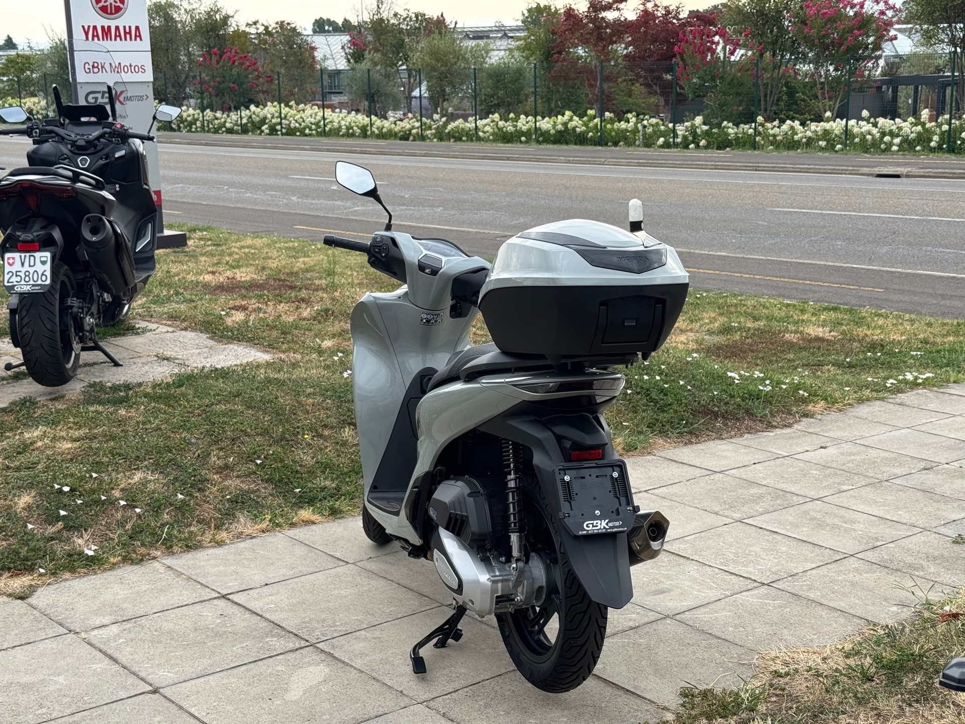 HONDA SH 125 Sporty-image-2