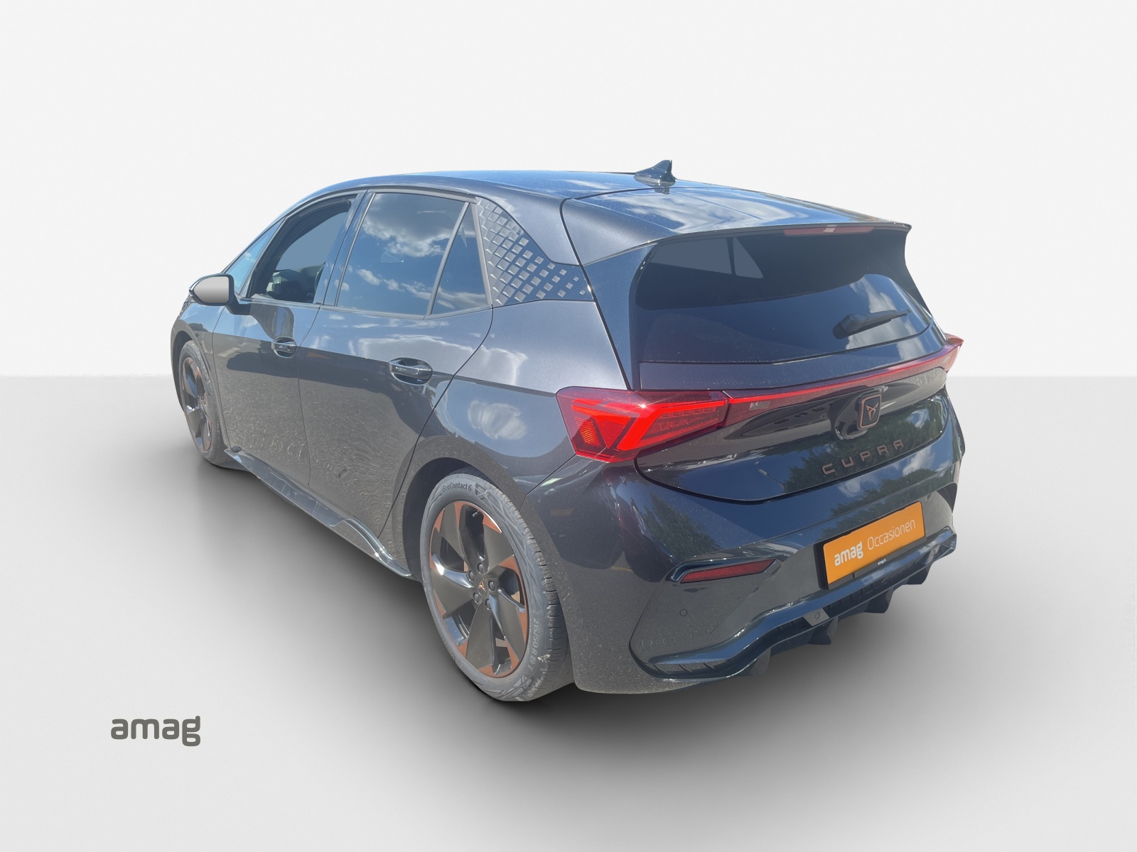 CUPRA Born 58 kWh-showroom-element-2