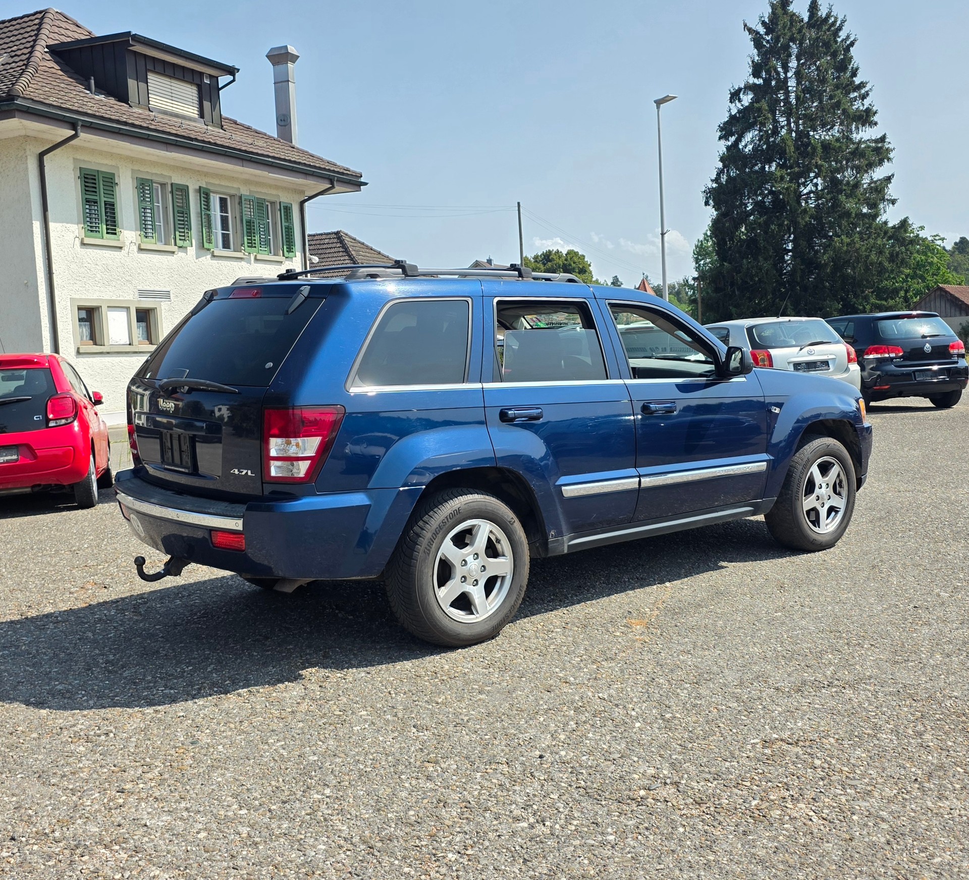 JEEP Grand Cherokee 4.7 V8 Laredo Automatic-image-6