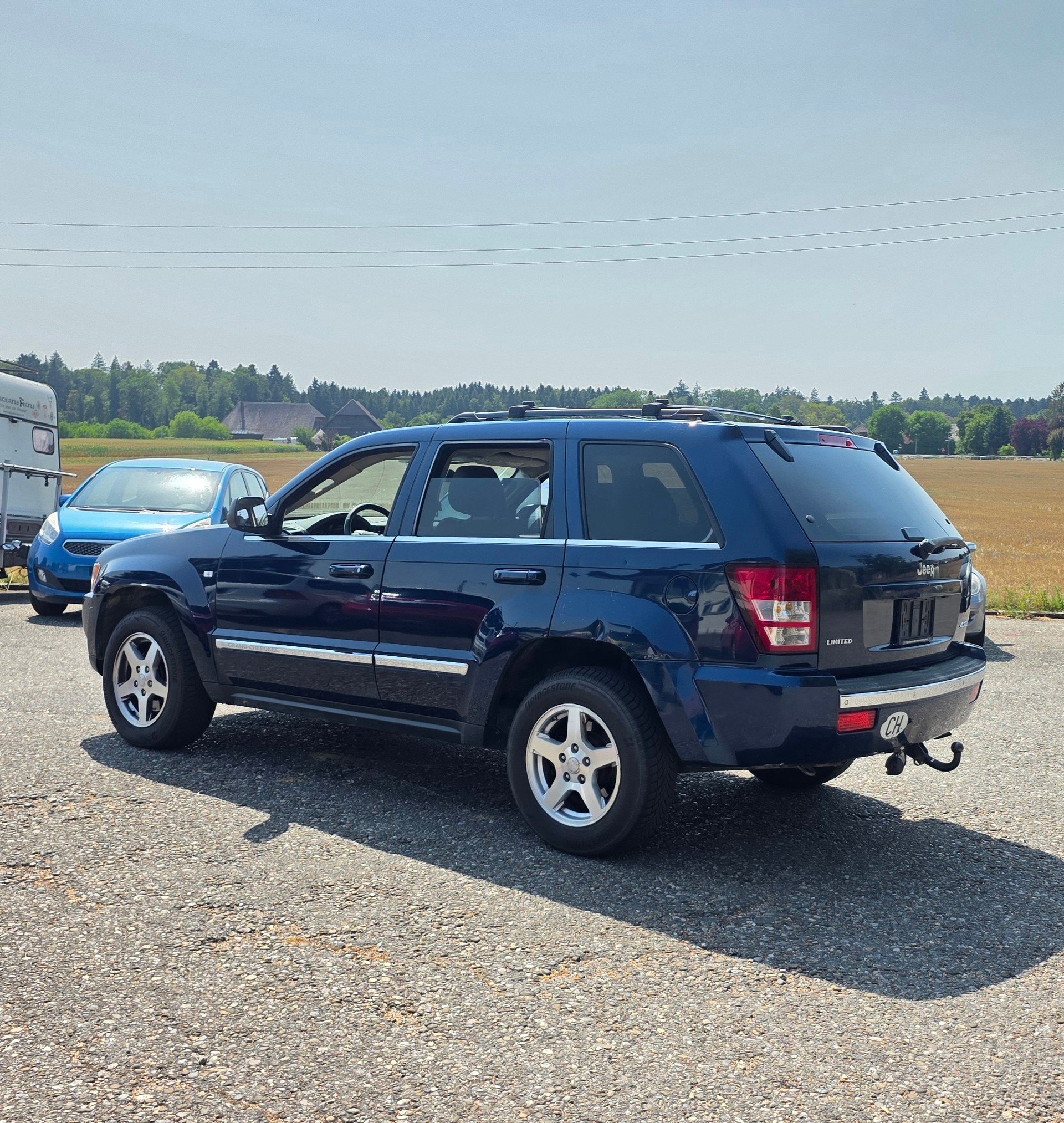 JEEP Grand Cherokee 4.7 V8 Laredo Automatic-image-5