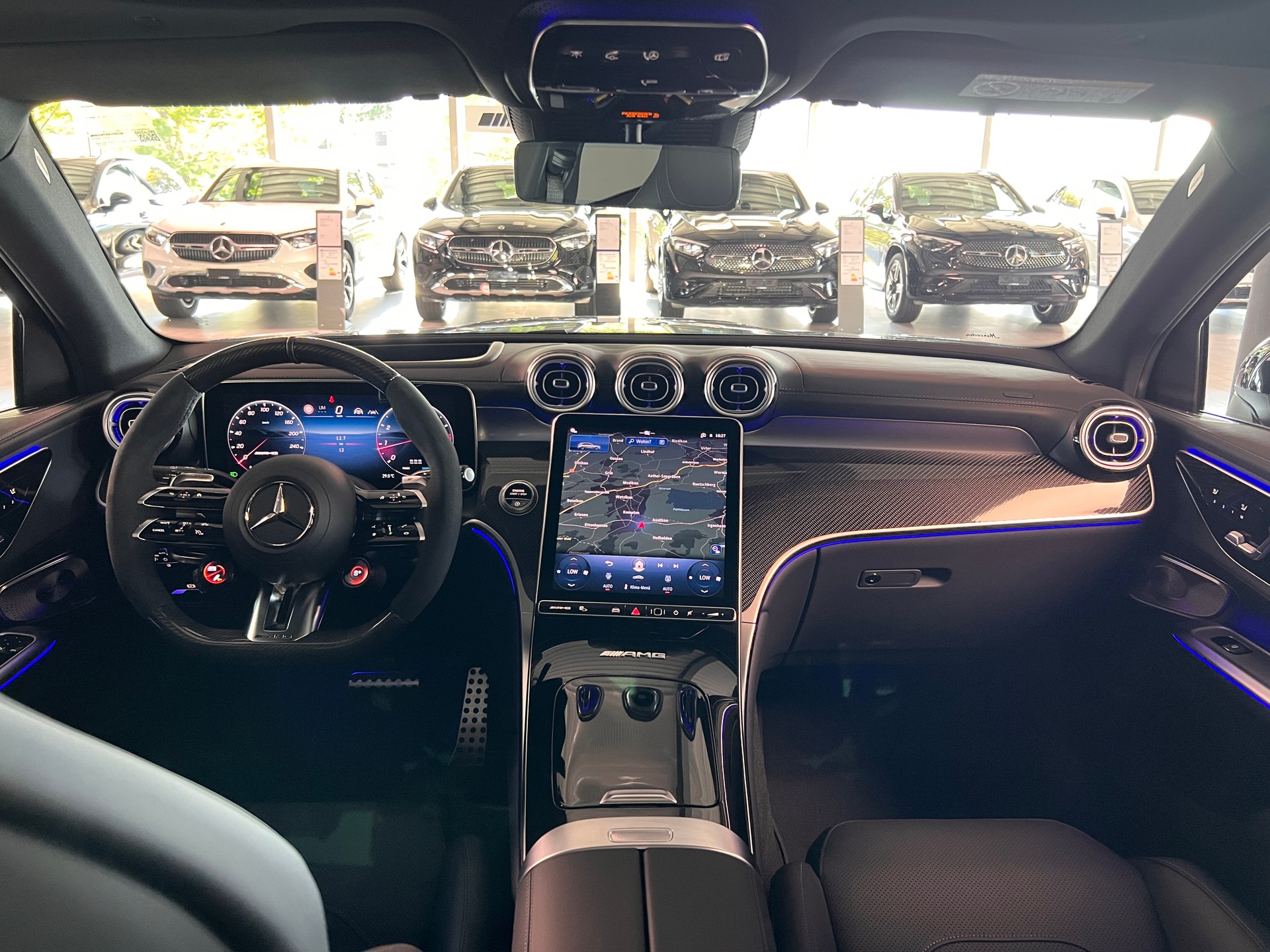 MERCEDES-BENZ GLC 53 AMG 4Matic+ 9G-Tronic-image-11