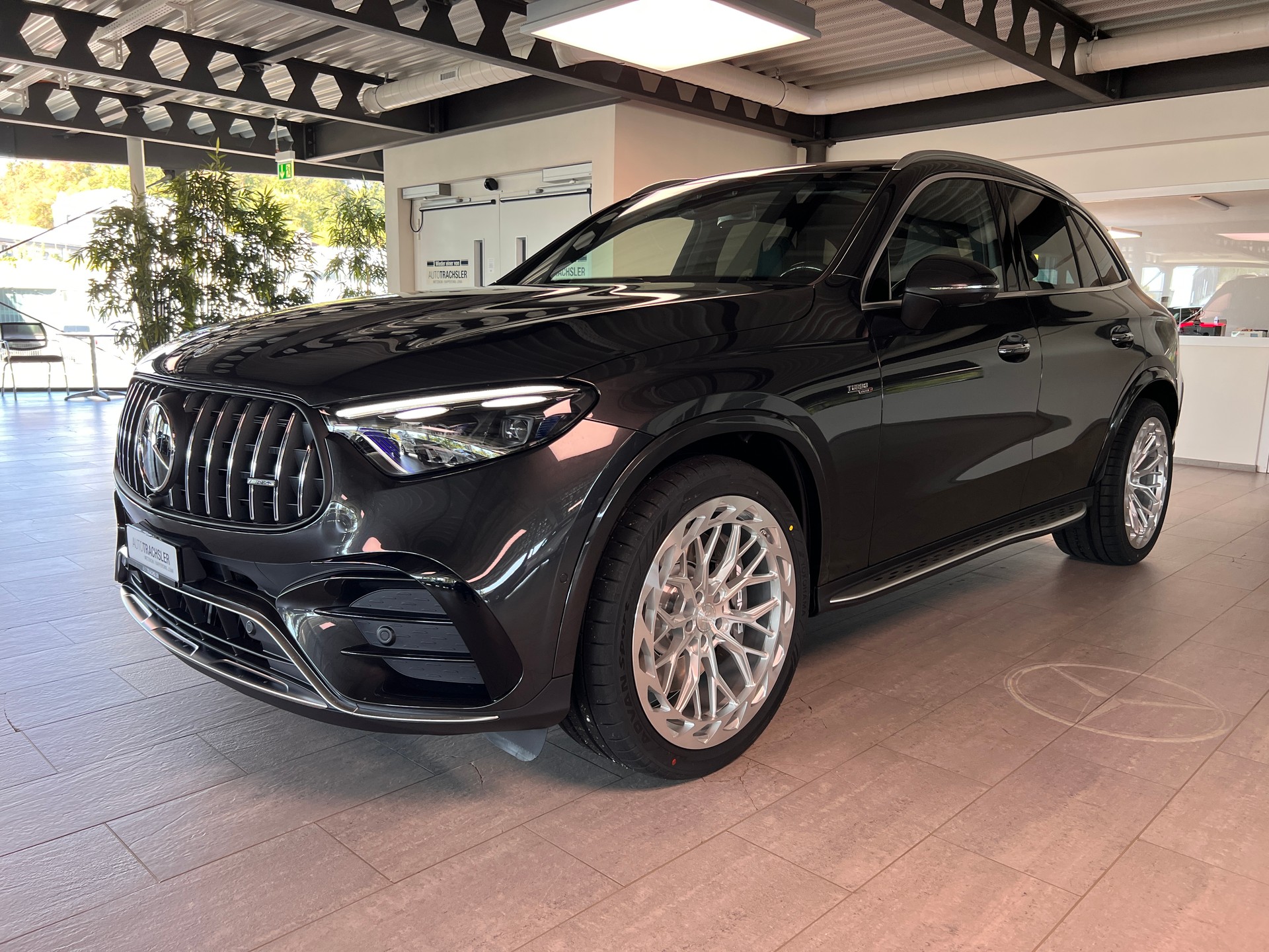 MERCEDES-BENZ GLC 53 AMG 4Matic+ 9G-Tronic-image-2