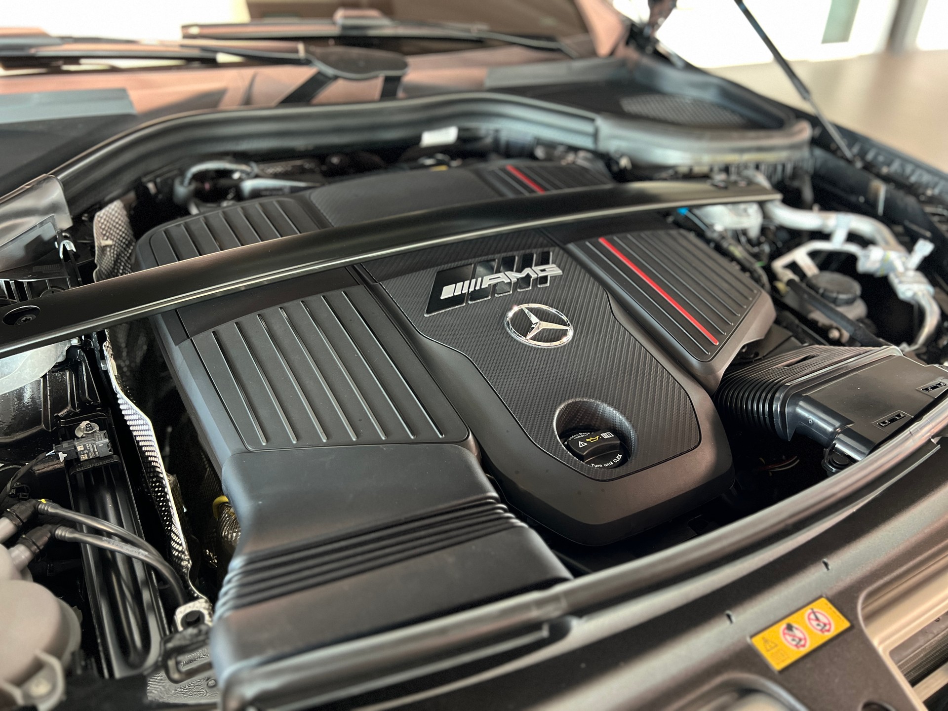 MERCEDES-BENZ GLC 53 AMG 4Matic+ 9G-Tronic-image-12
