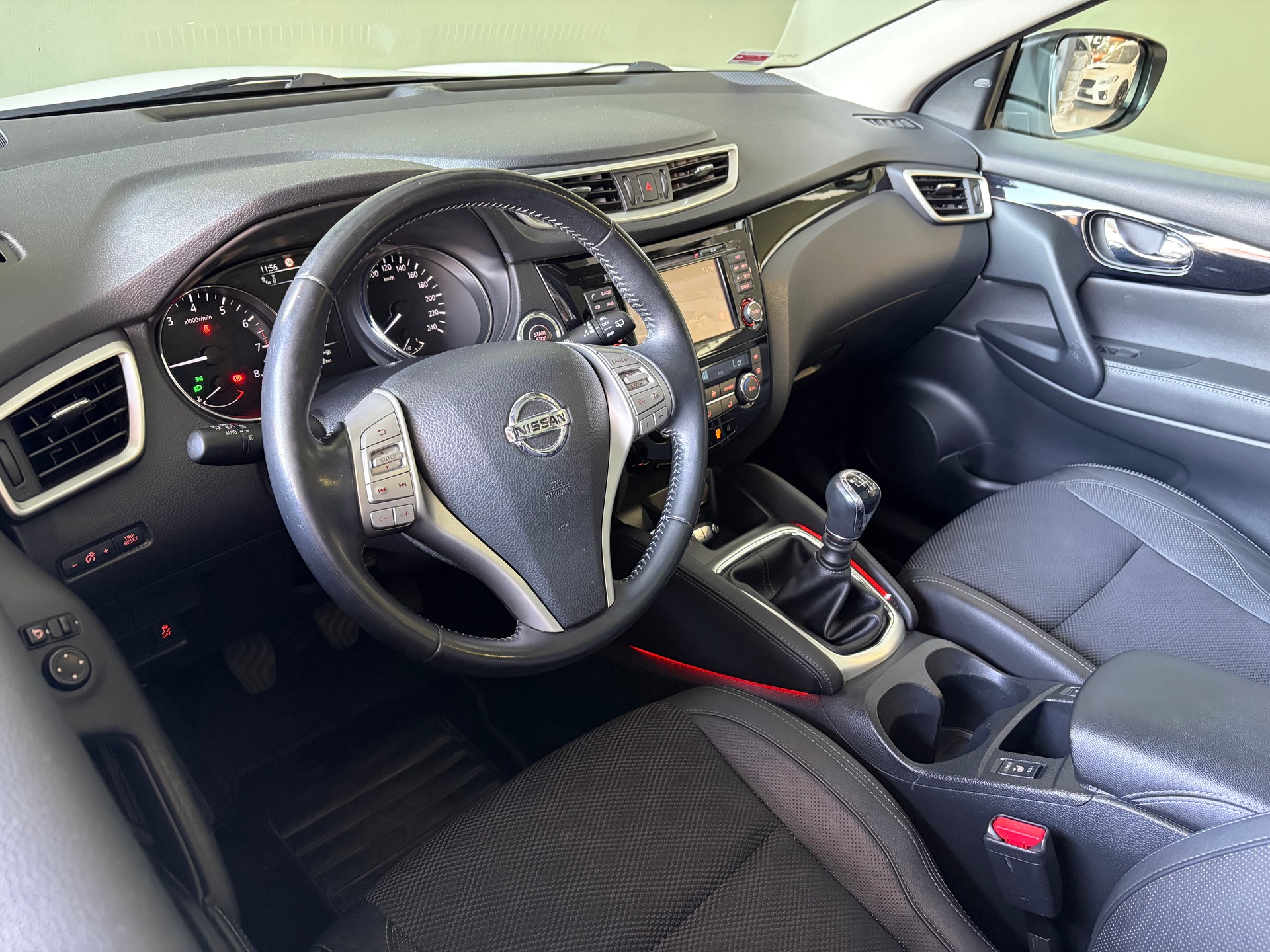 NISSAN Qashqai 1.6 DIG-T tekna * CH-Fahrzeug * Ab MFK * Anhängerkupplung *-image-20
