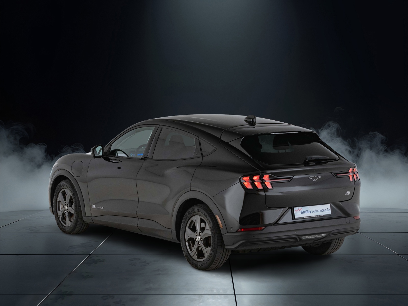 FORD Mustang Mach-E Standard-image-14