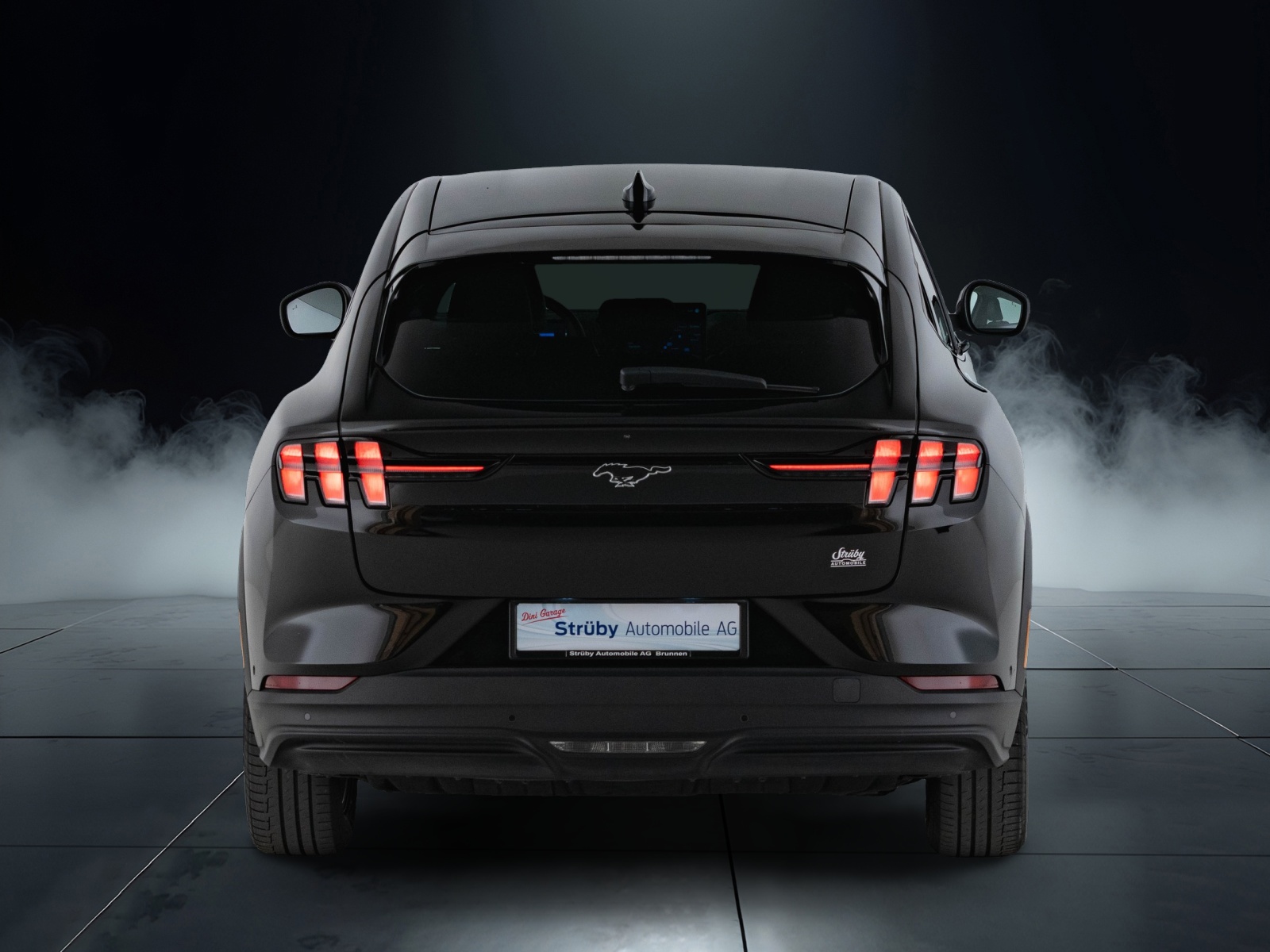 FORD Mustang Mach-E Standard-image-12