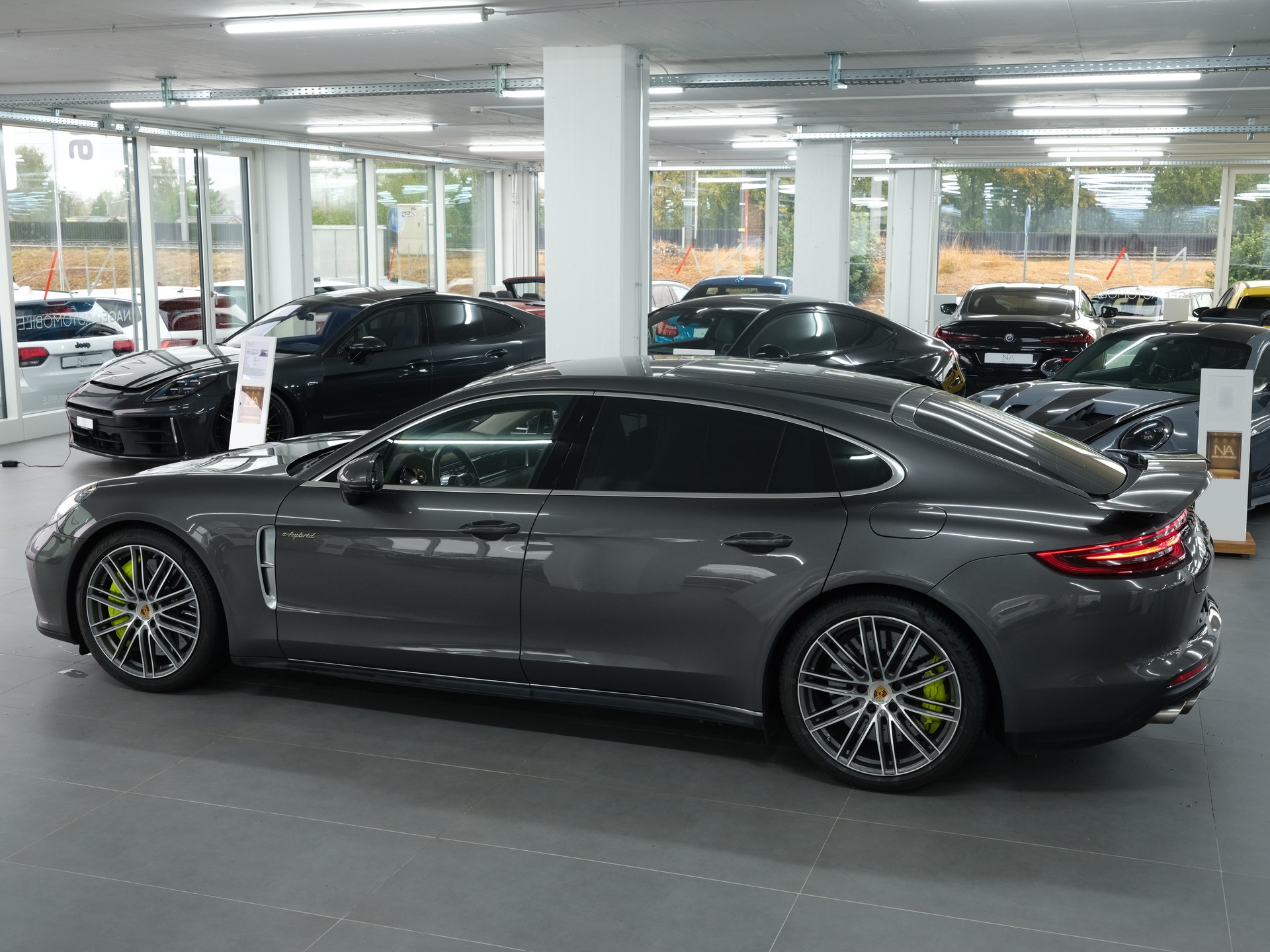 PORSCHE Panamera Turbo S Executive E-Hybrid PDK *Porsche Aproved* *Sport Chrono* *Vollausstattung*-image-20