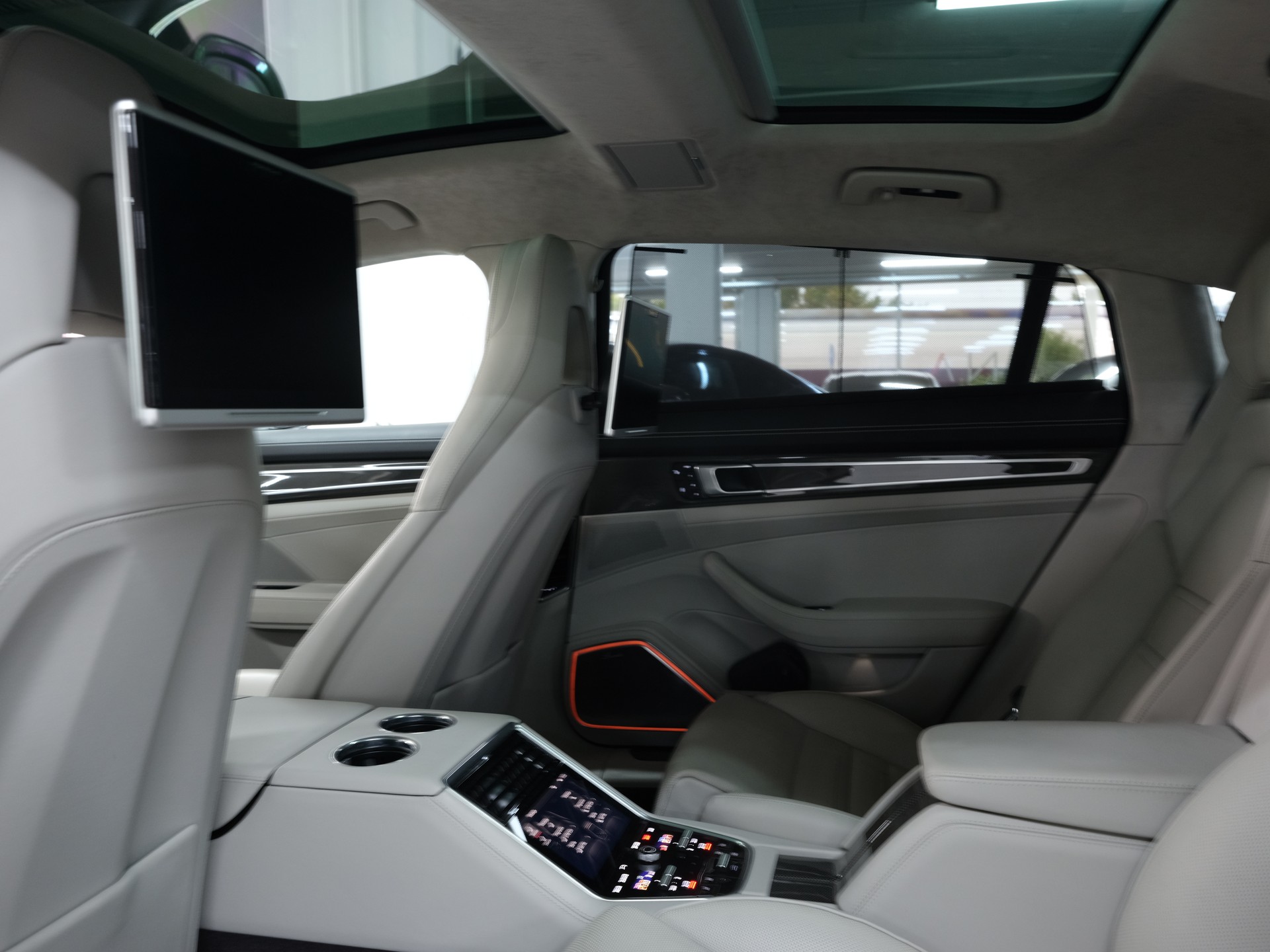 PORSCHE Panamera Turbo S Executive E-Hybrid PDK *Porsche Aproved* *Sport Chrono* *Vollausstattung*-image-26