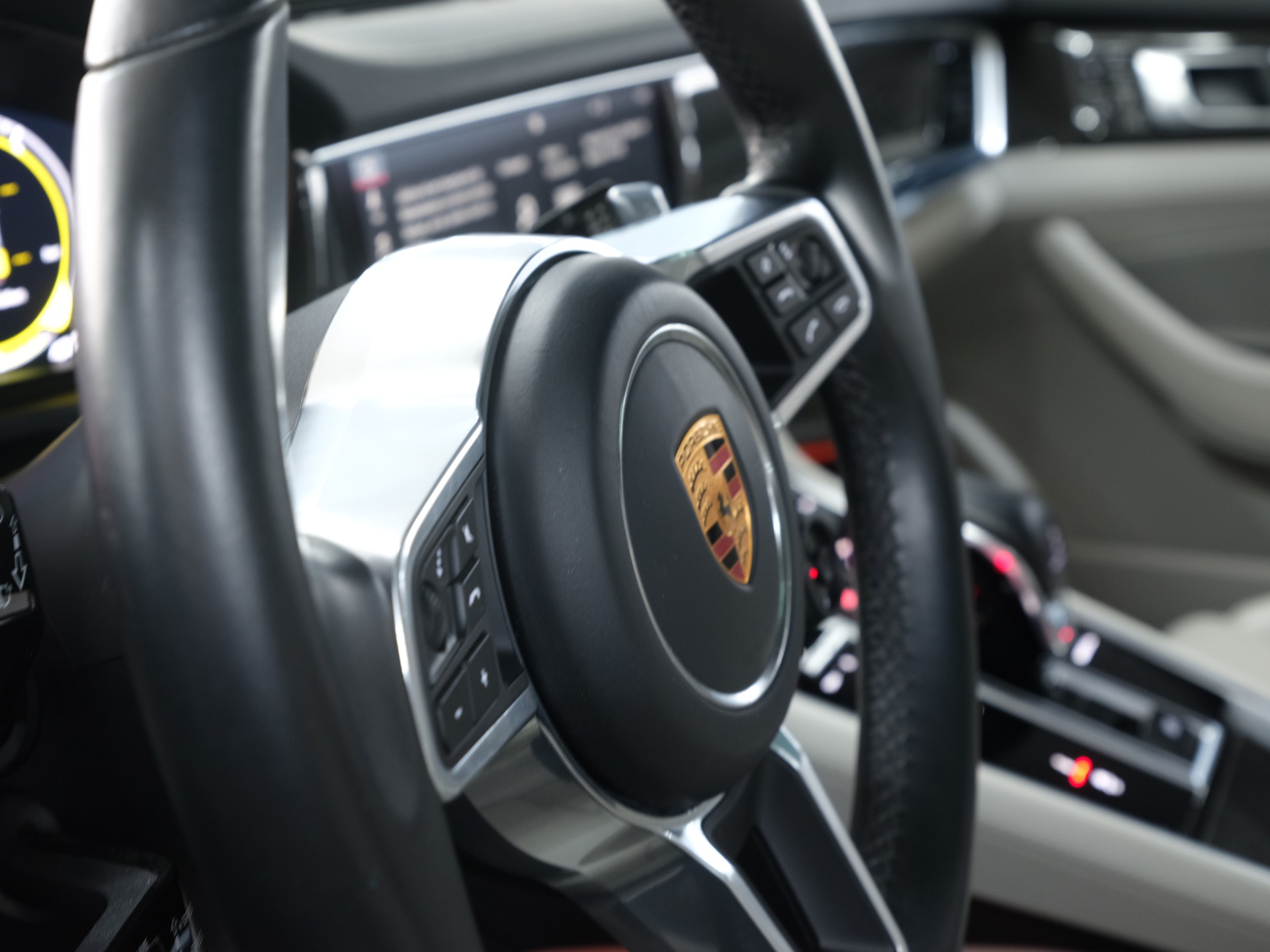 PORSCHE Panamera Turbo S Executive E-Hybrid PDK *Porsche Aproved* *Sport Chrono* *Vollausstattung*-image-40