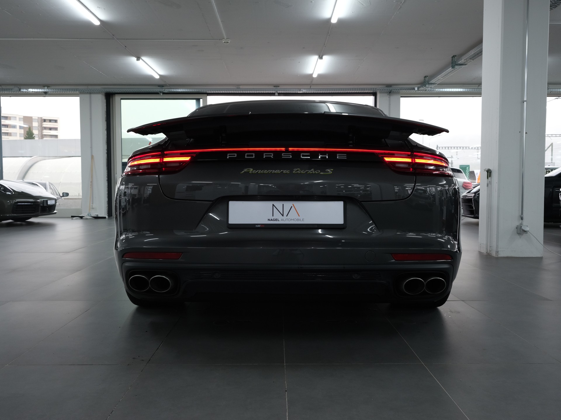 PORSCHE Panamera Turbo S Executive E-Hybrid PDK *Porsche Aproved* *Sport Chrono* *Vollausstattung*-image-4