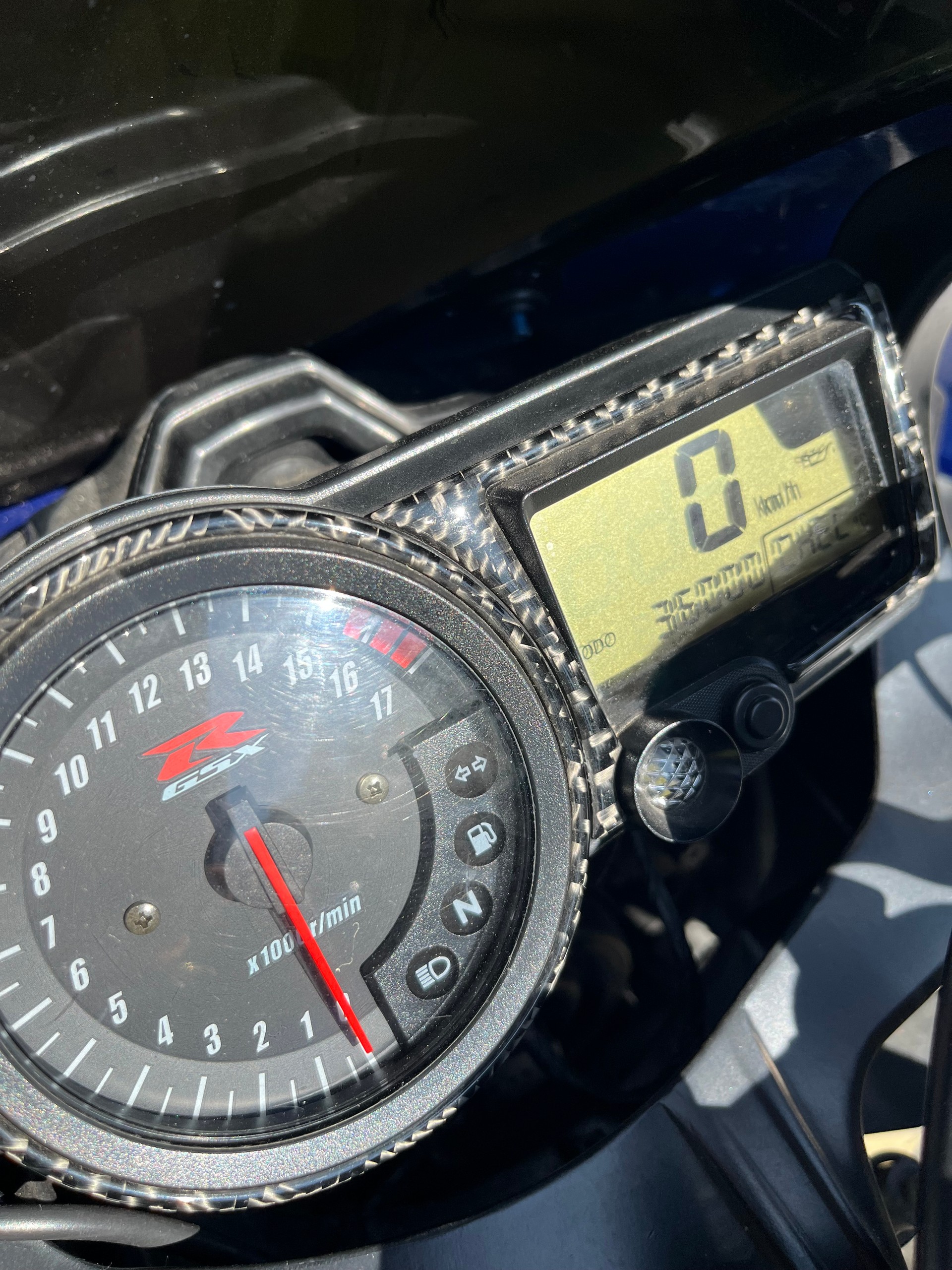 SUZUKI GSX-R 600 U K4/K5 (25kW)-image-15